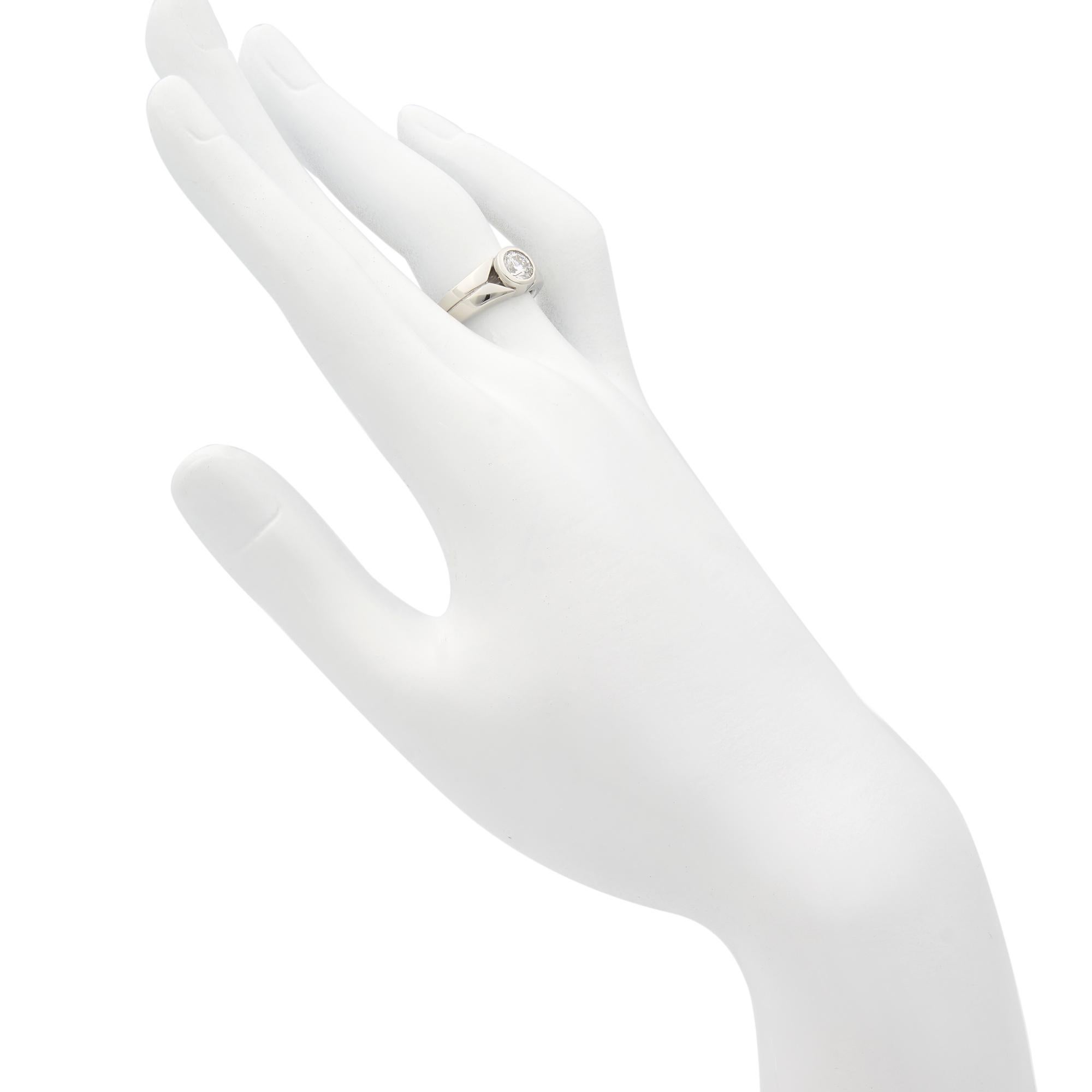 Rachel Koen 0.75cttw Bezel Round Cut Diamond Engagement Ring Platinum For Sale 1