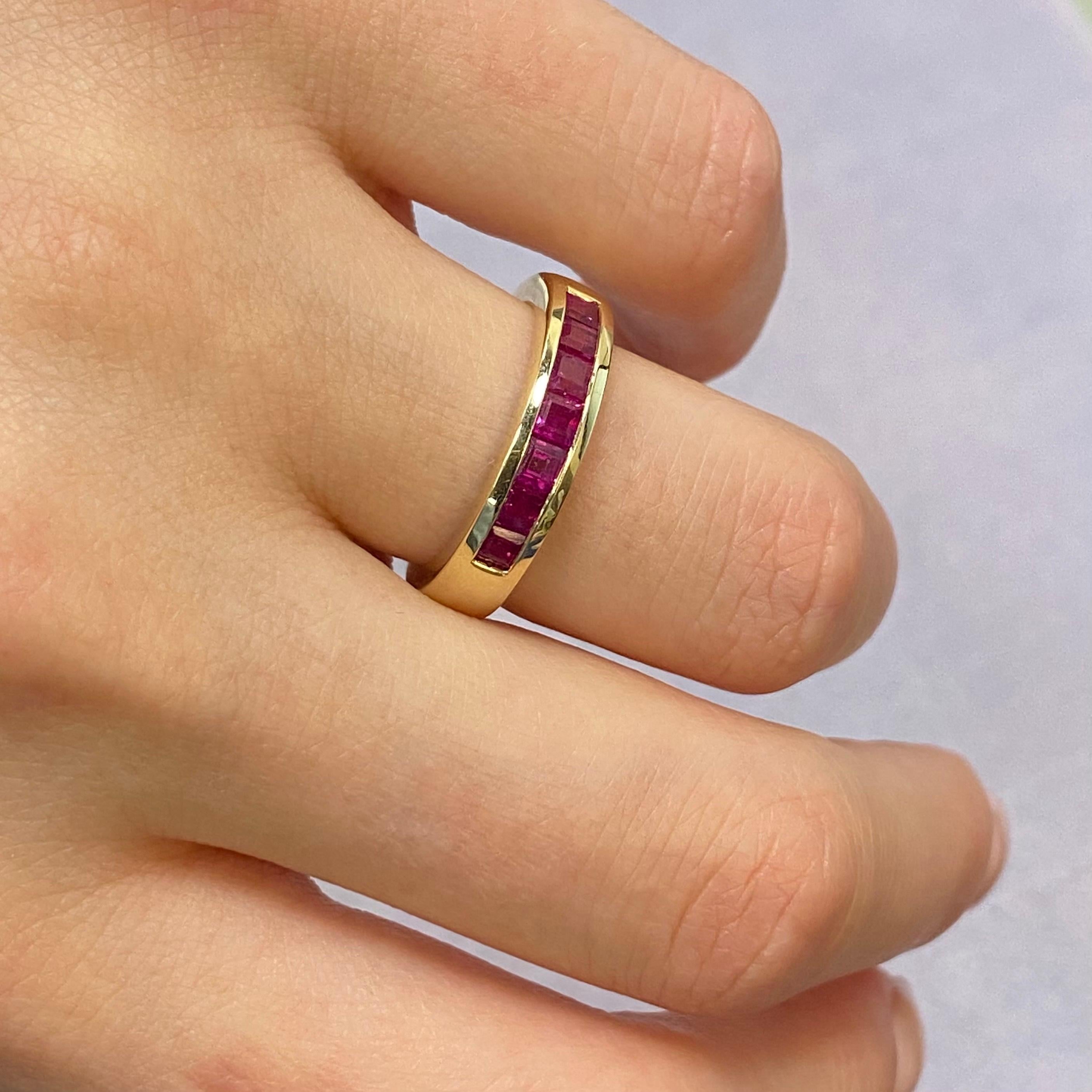 Rachel Koen 0,84 Karat Gesamtgewicht Prinzessinnenschliff Rosa Rubin Band Ring 14K Gelbgold Damen