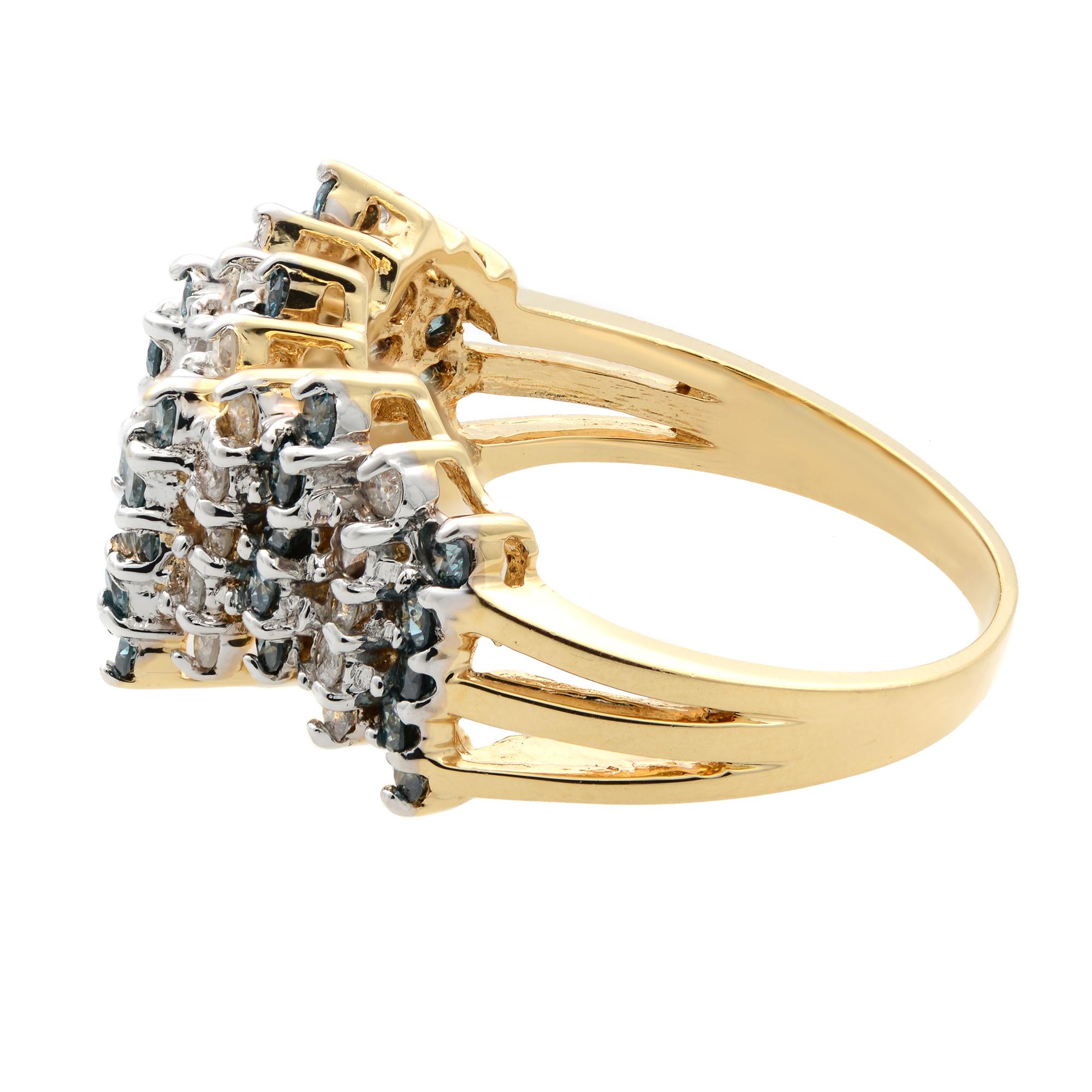 Moderne Rachel Koen Bague pour femme en or jaune 14 carats avec diamants bleus et blancs de 1,00 carat au total, taille 9 en vente