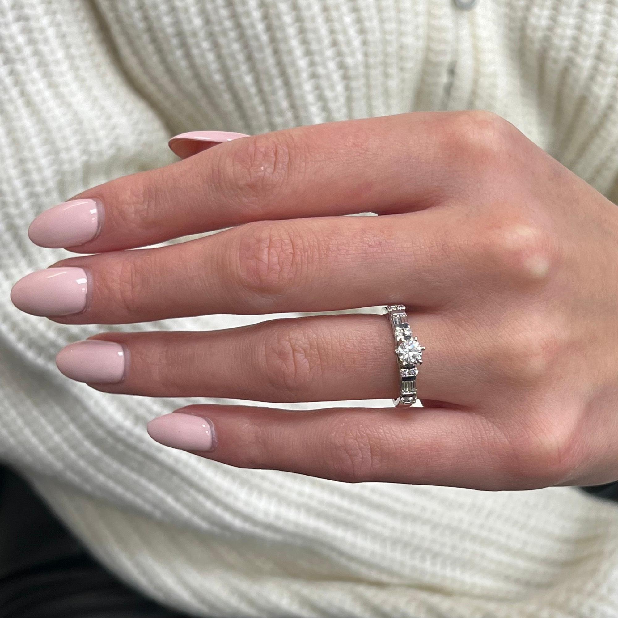Women's Rachel Koen 1.00Cttw Diamond Engagement Ring 14K White Gold Size 6.25 For Sale