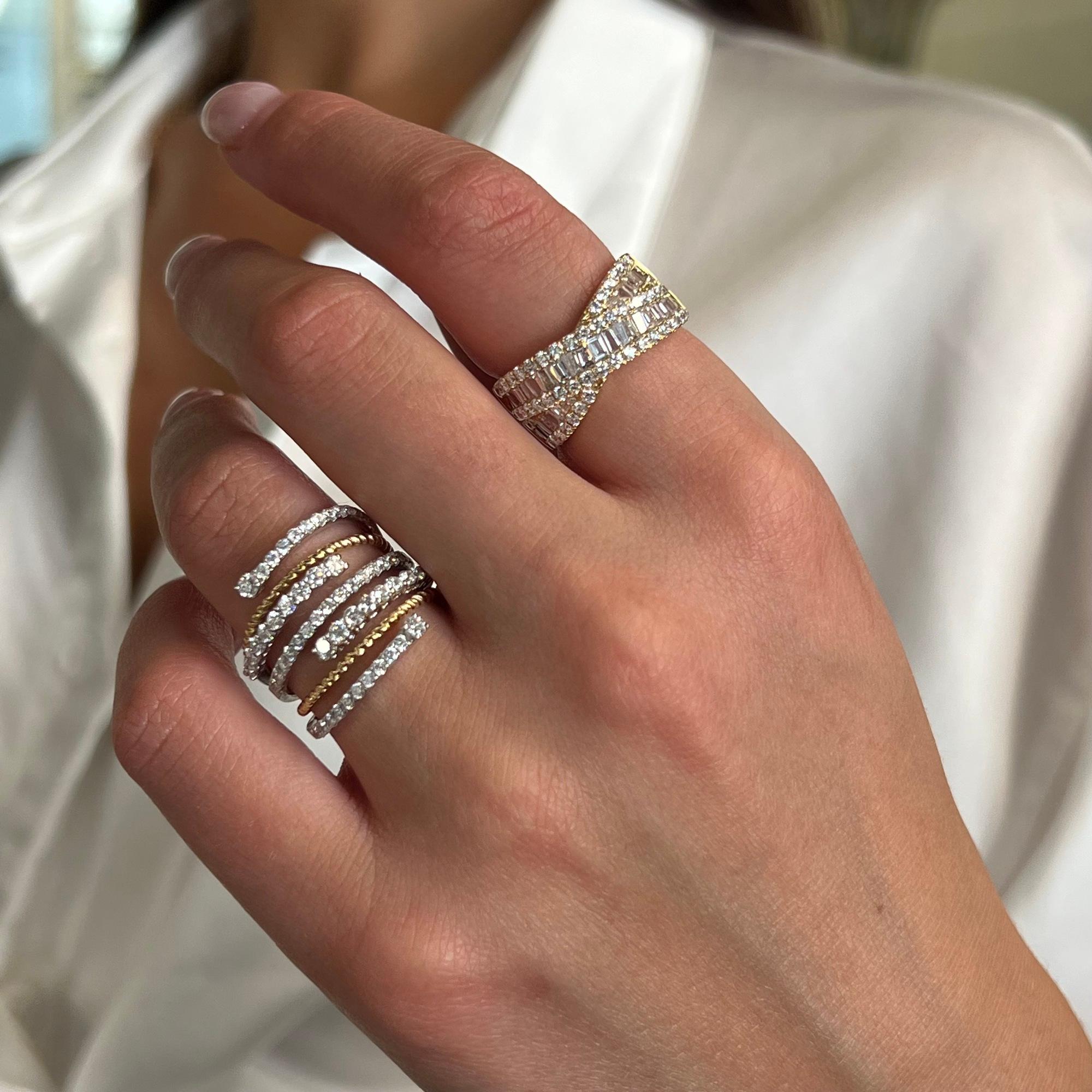 Rachel Koen 1.19Cttw Round Cut Diamond Band Ring 18K Yellow & White Gold For Sale 1