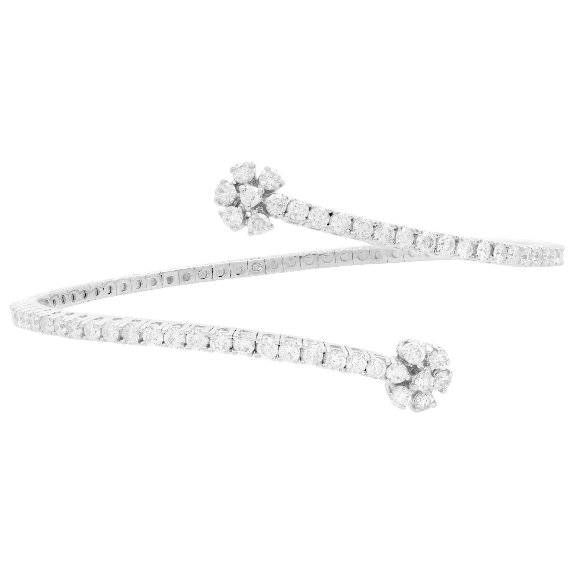 Rachel Koen 14K Tri Color Gold Diamond Ladies Bangle Bracelet 6.04cttw For Sale
