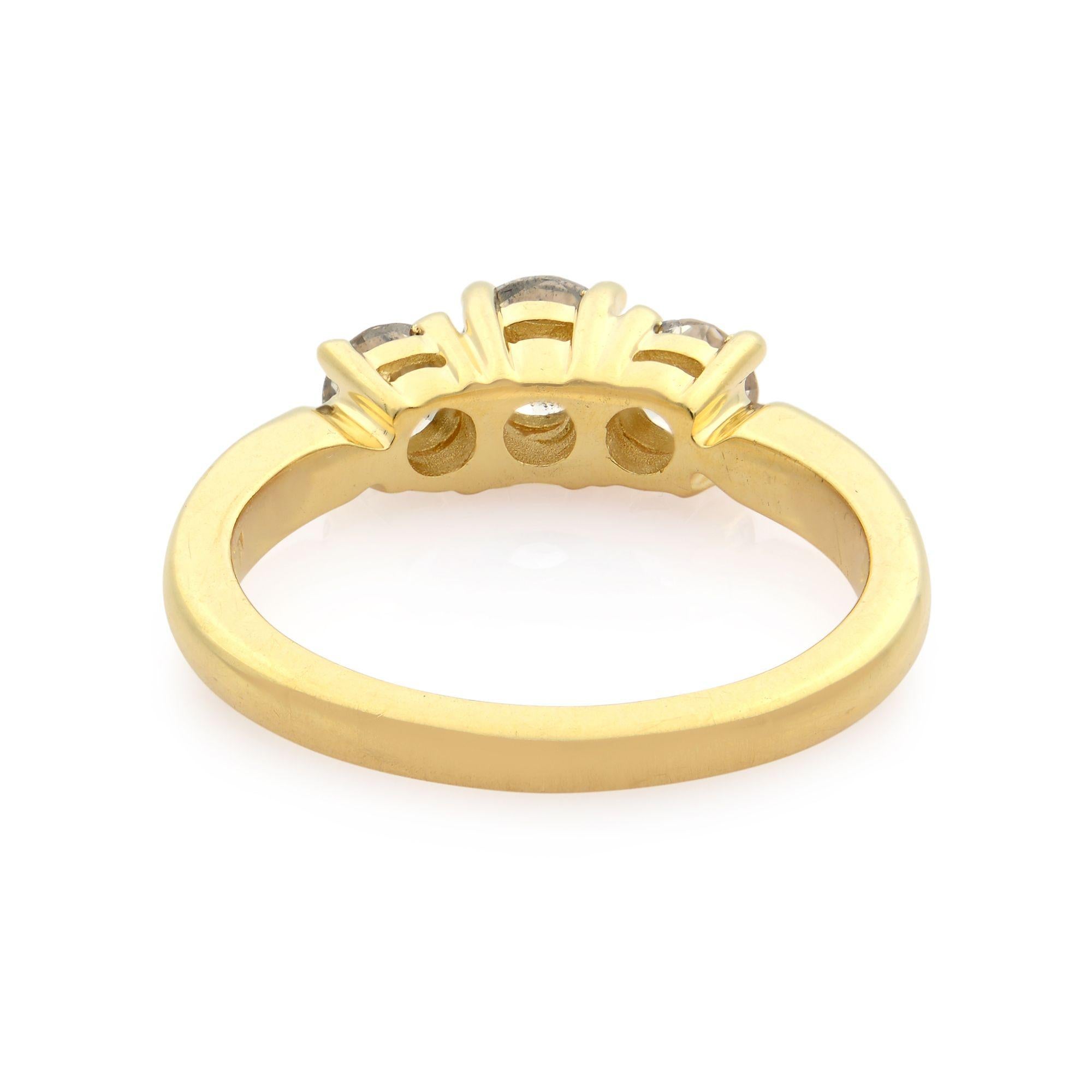 Rachel Koen Verlobungsring aus 14 Karat Gelbgold mit drei Steinen und Diamanten 1,00 Gesamtkaratgewicht (Rundschliff) im Angebot