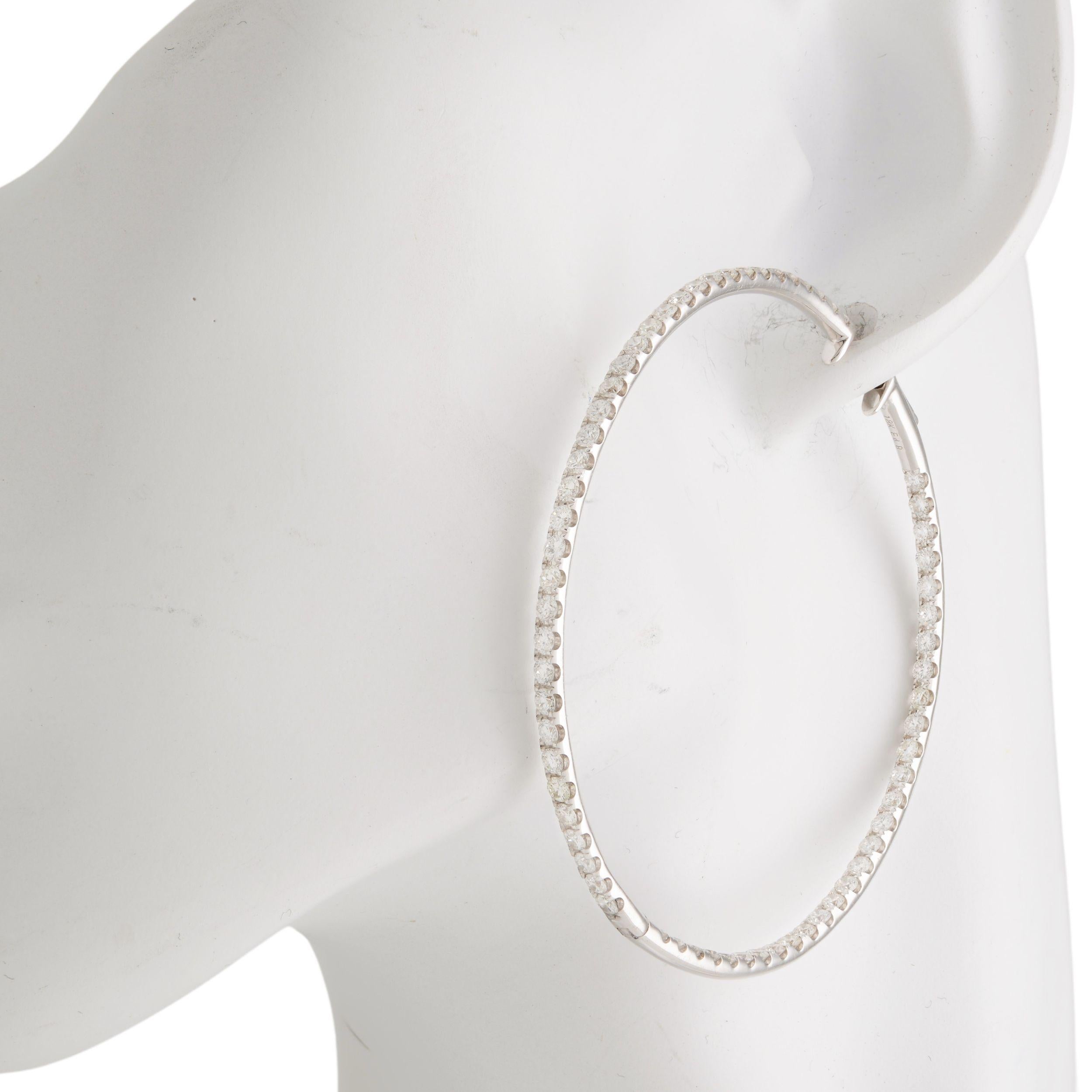 Modern Rachel Koen 18 Karat White Gold Pave Diamond Large Hoop Earrings 4.00 Carat For Sale