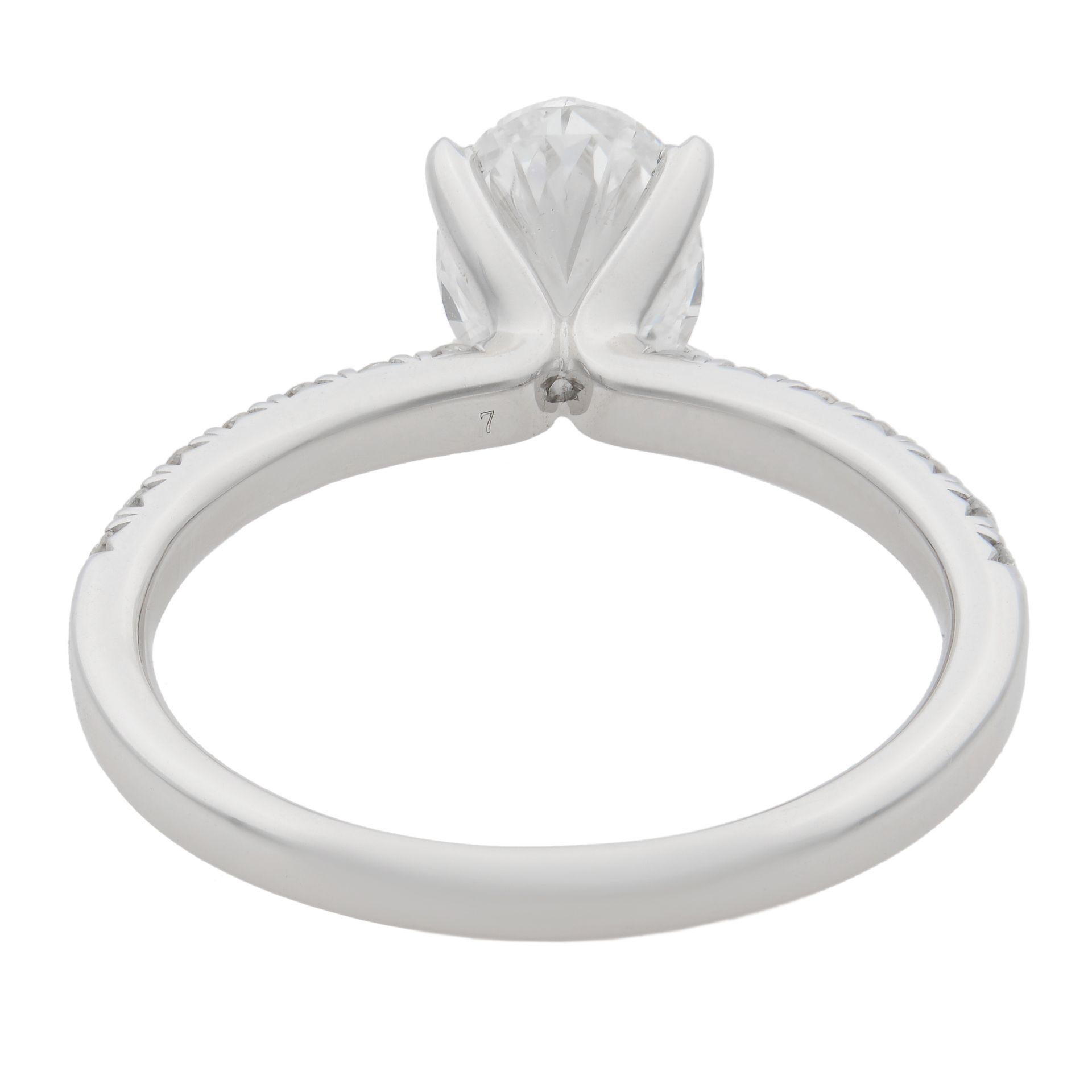Rachel Koen 18 Karat Weißgold Oval Diamant Verlobungsring 1,50 Karat im Zustand „Neu“ im Angebot in New York, NY