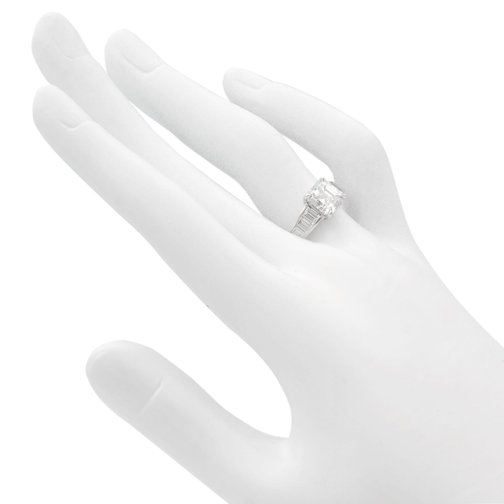 Rachel Koen 18 Karat White Gold Square Emerald Cut Diamond Ring 2.21 Carat In Excellent Condition In New York, NY