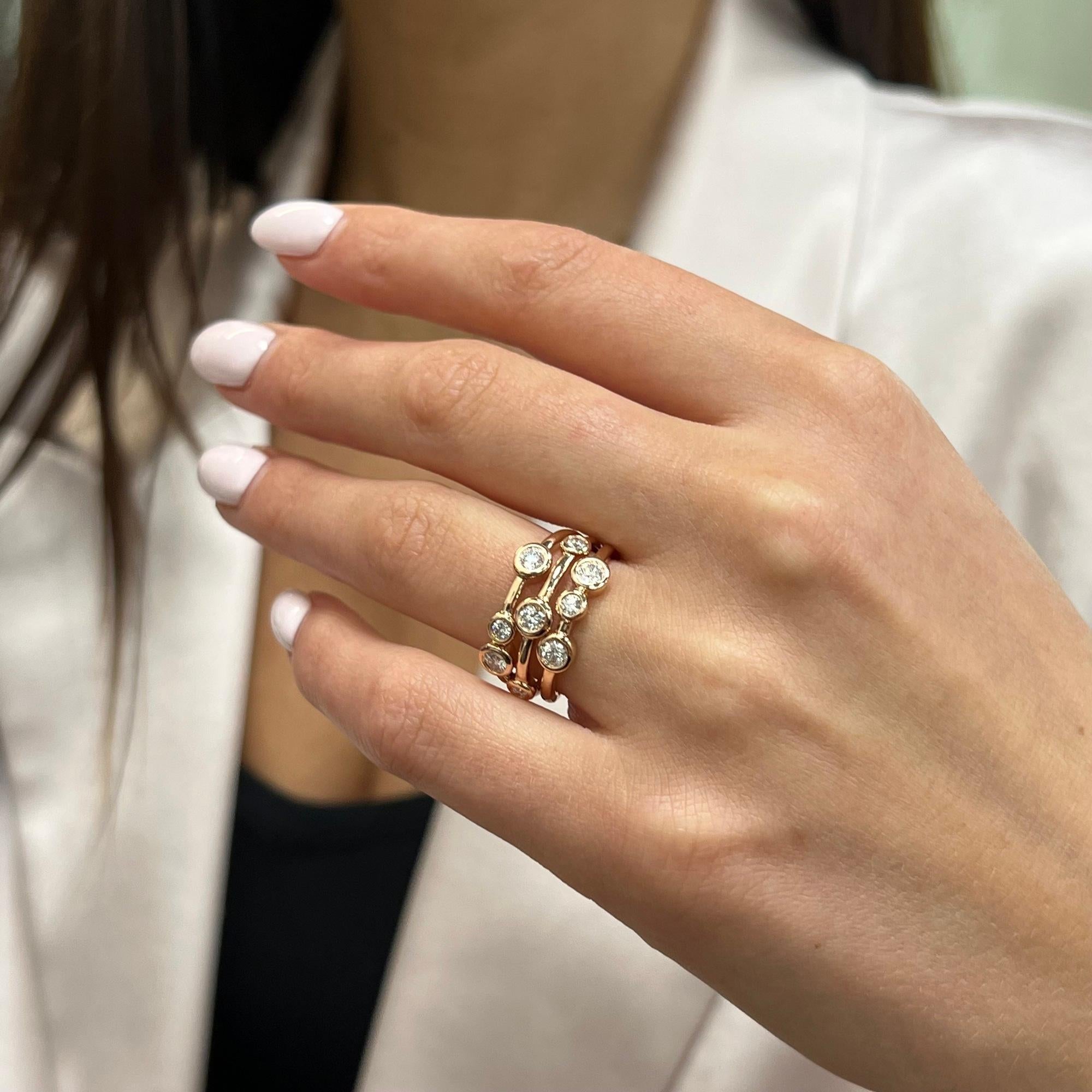 Modern Rachel Koen Bezel Set Round Cut Diamond Fancy Ring 18k Rose Gold 0.68cttw For Sale