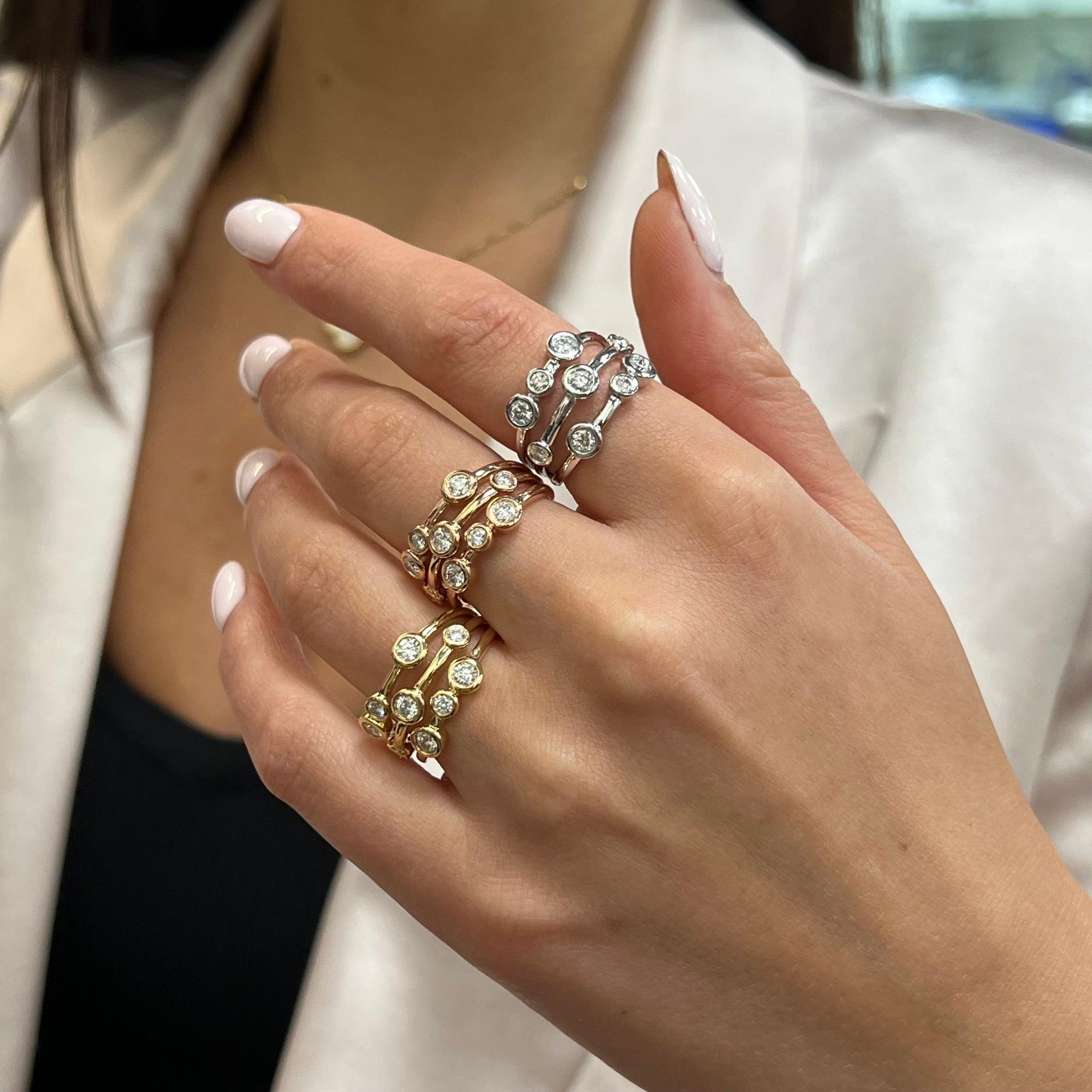 Rachel Koen Bezel Set Round Cut Diamond Fancy Ring 18k Rose Gold 0.68cttw In New Condition For Sale In New York, NY