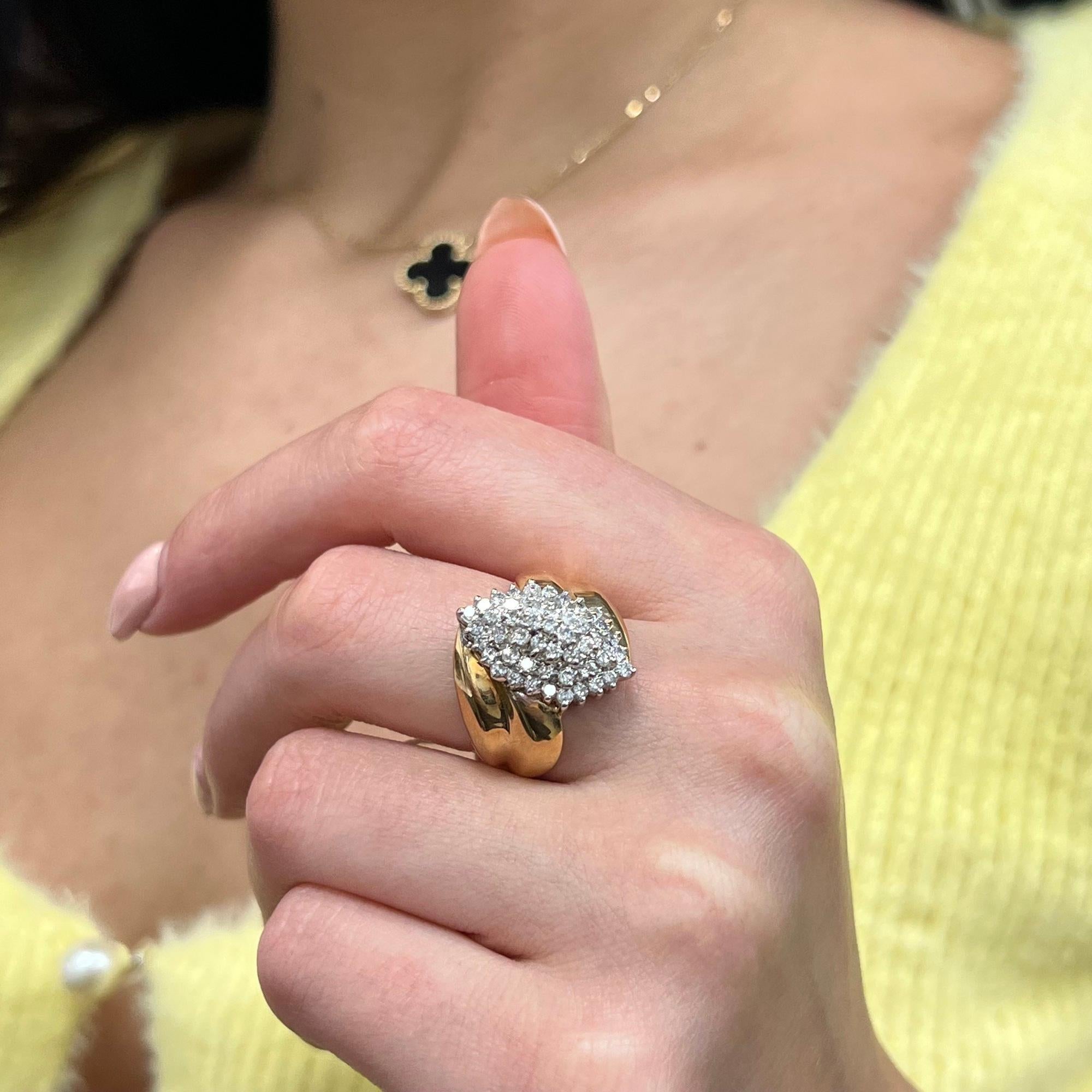 Women's Rachel Koen Cluster Diamond Ring 14K Yellow Gold 1.30cttw For Sale