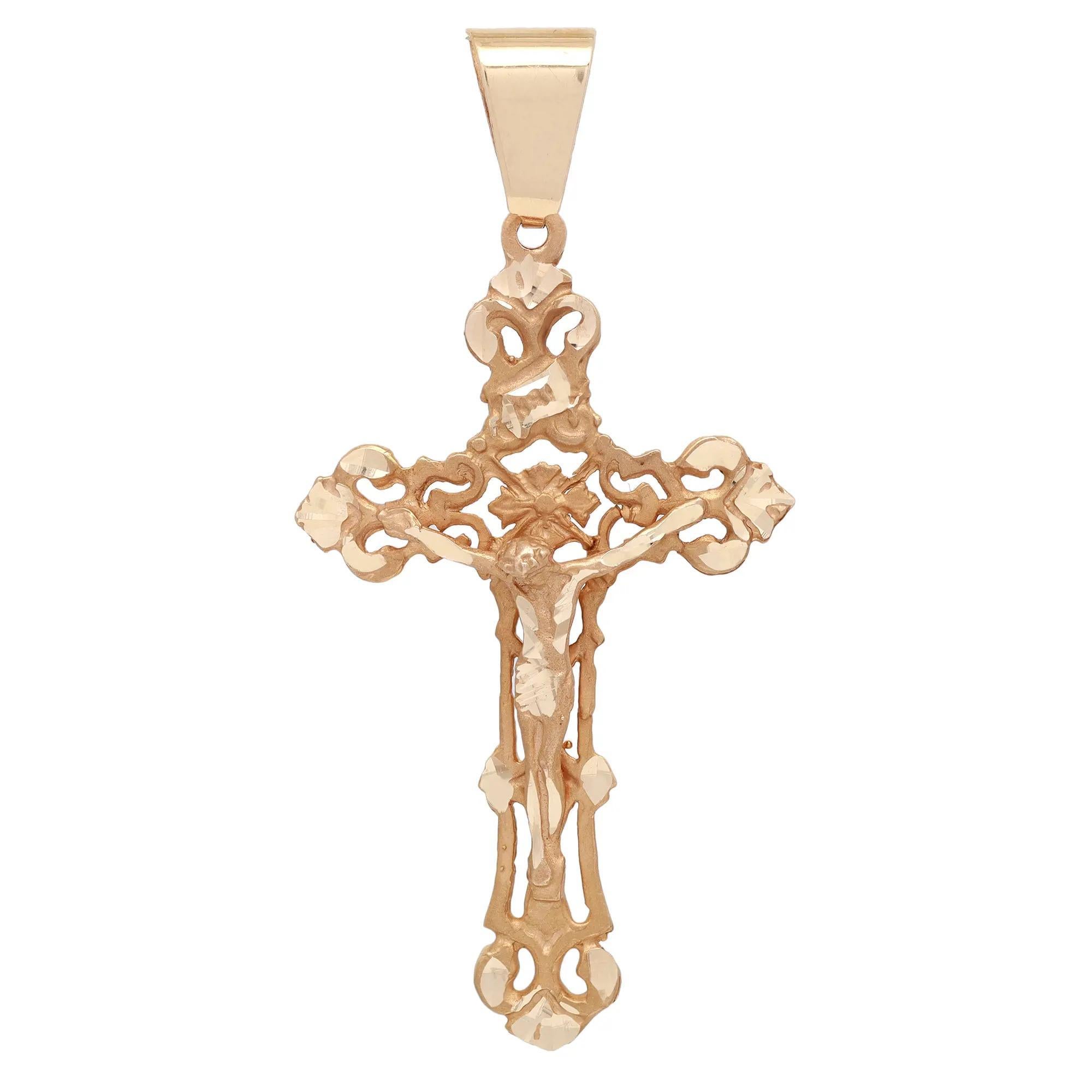 Rachel Koen Crucifix Filigree Cross Pendant 14k Yellow Gold In Excellent Condition For Sale In New York, NY