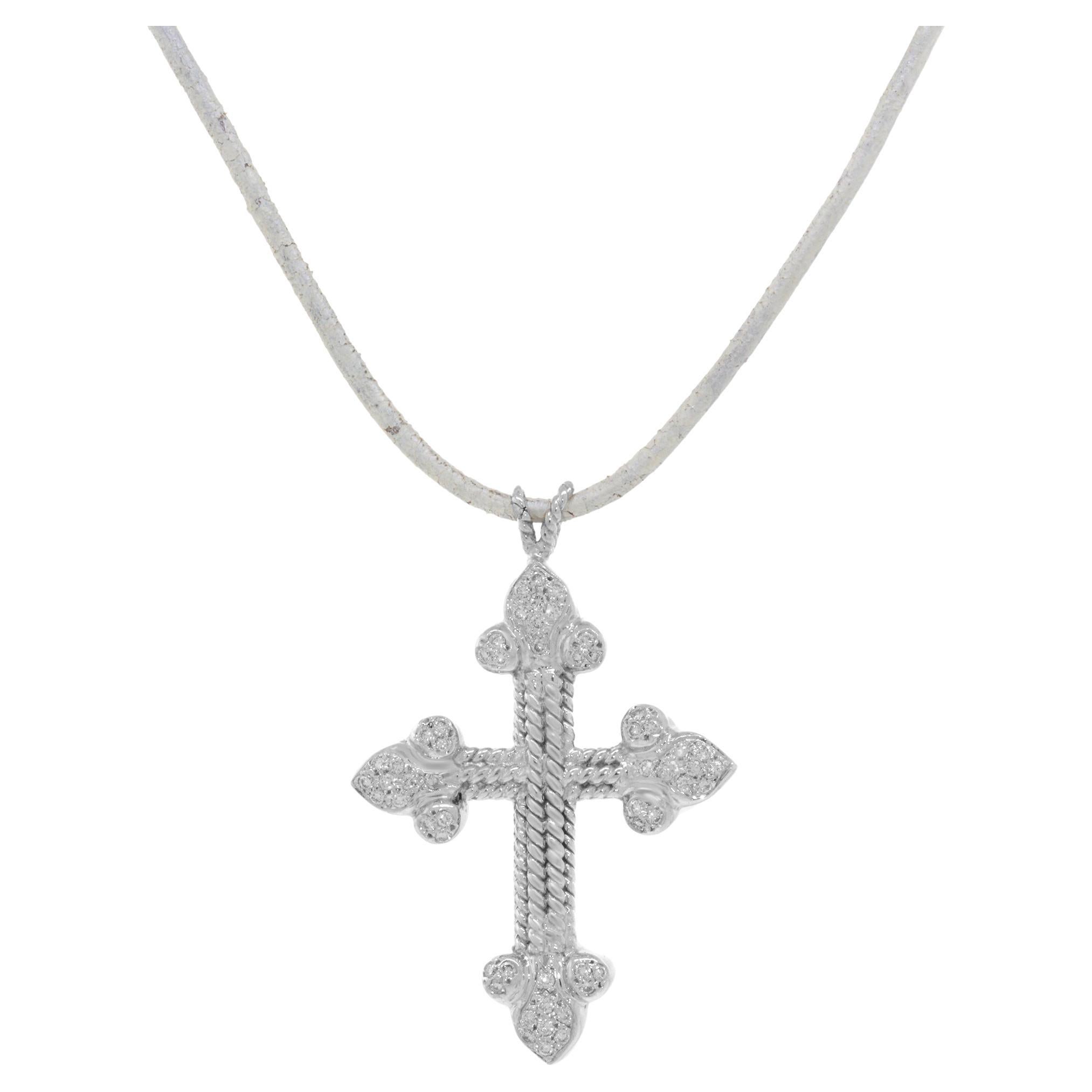 Rachel Koen Diamond Cross Women's Pendant Necklace in 18K White Gold 0.22Cttw For Sale at 1stDibs