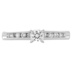 Rachel Koen Anillo de compromiso de diamantes Platino 0,35 ctw