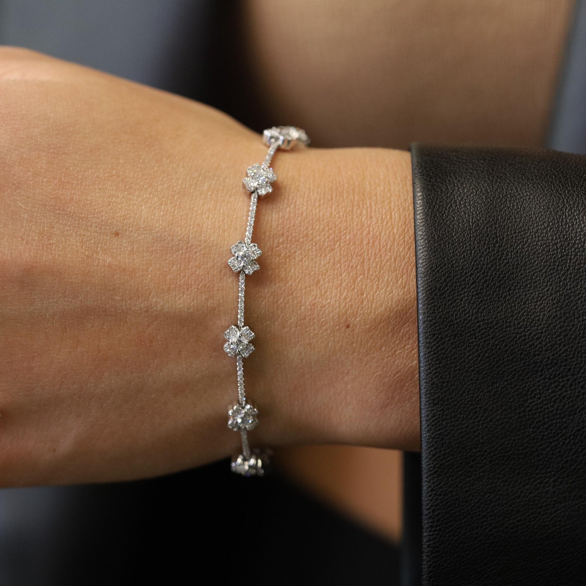 Rachel Koen Diamant-Blumenarmband 14K Weißgold 1,29cttw 1