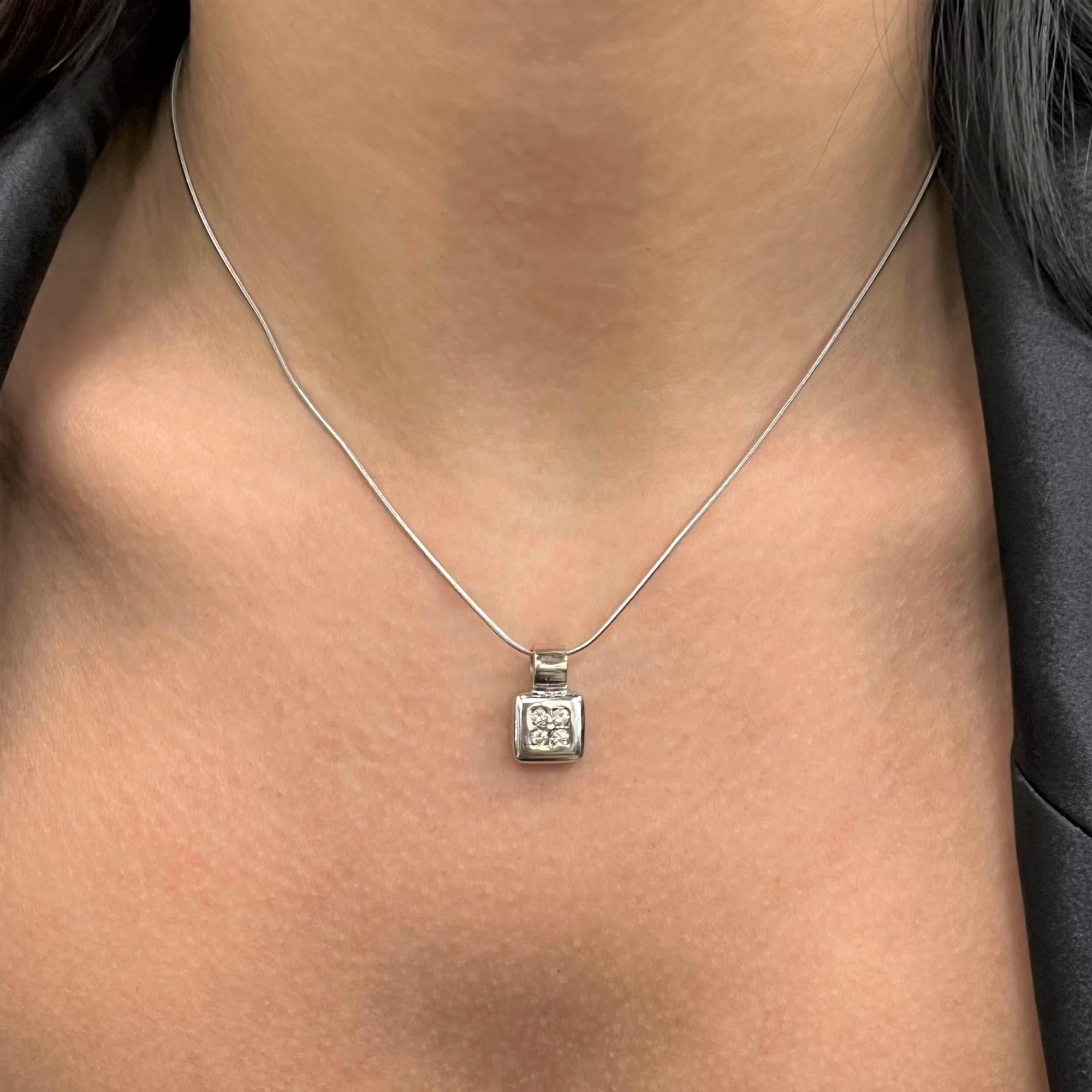 Rachel Koen Diamond Pendant and Diamond Earrings Set 18K White Gold For Sale 2