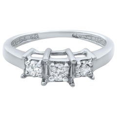 Anello di fidanzamento a tre pietre con diamante Rachel Koen in oro bianco 14K 0,50cttw