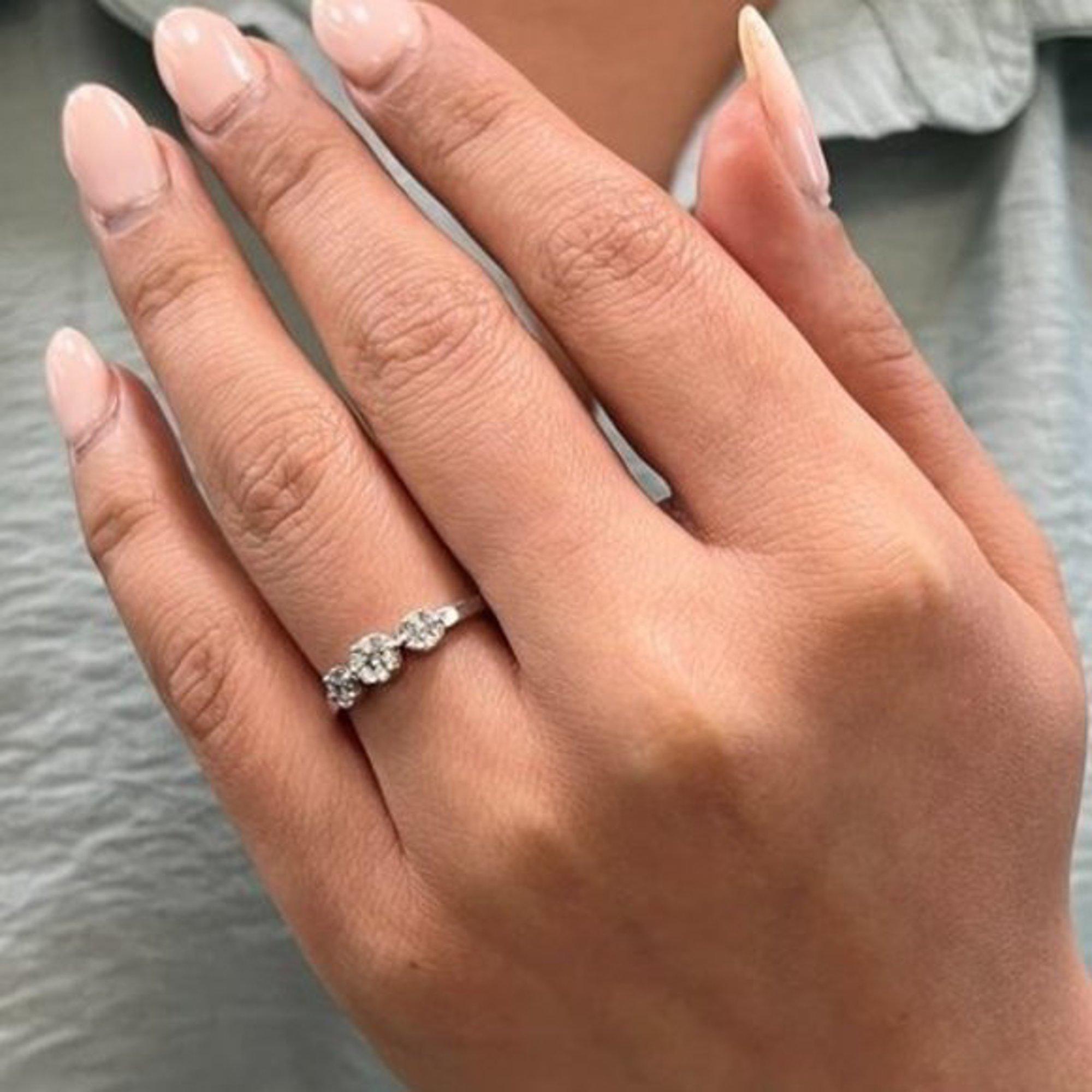 Modern Rachel Koen Diamond Wedding Band 14k White Gold 0.30 Cttw For Sale