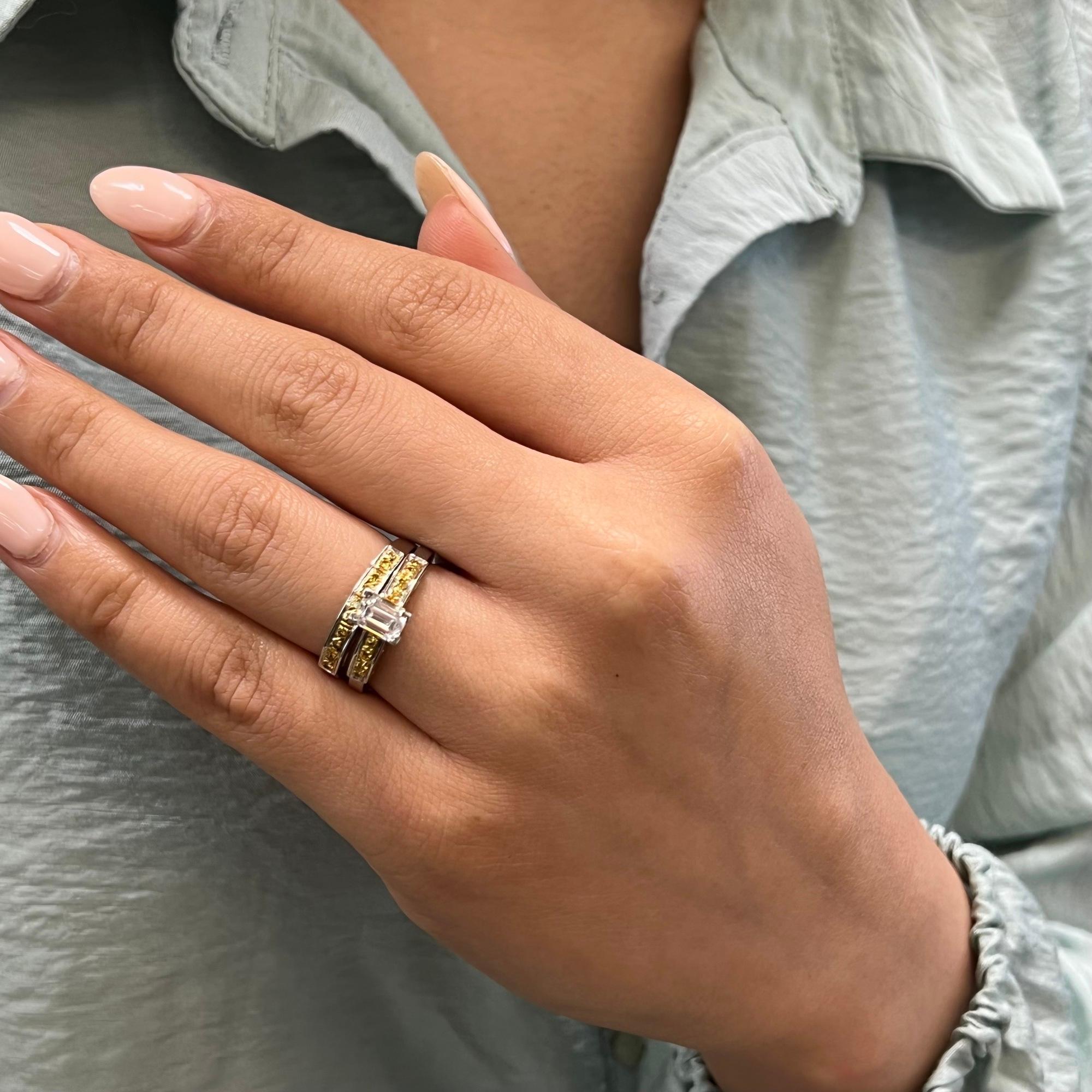 Rachel Koen Conjunto de Anillo de Compromiso de Diamantes para Mujer Platino 18K Oro Amarillo 2.31Cttw en Nuevo estado para la venta en New York, NY