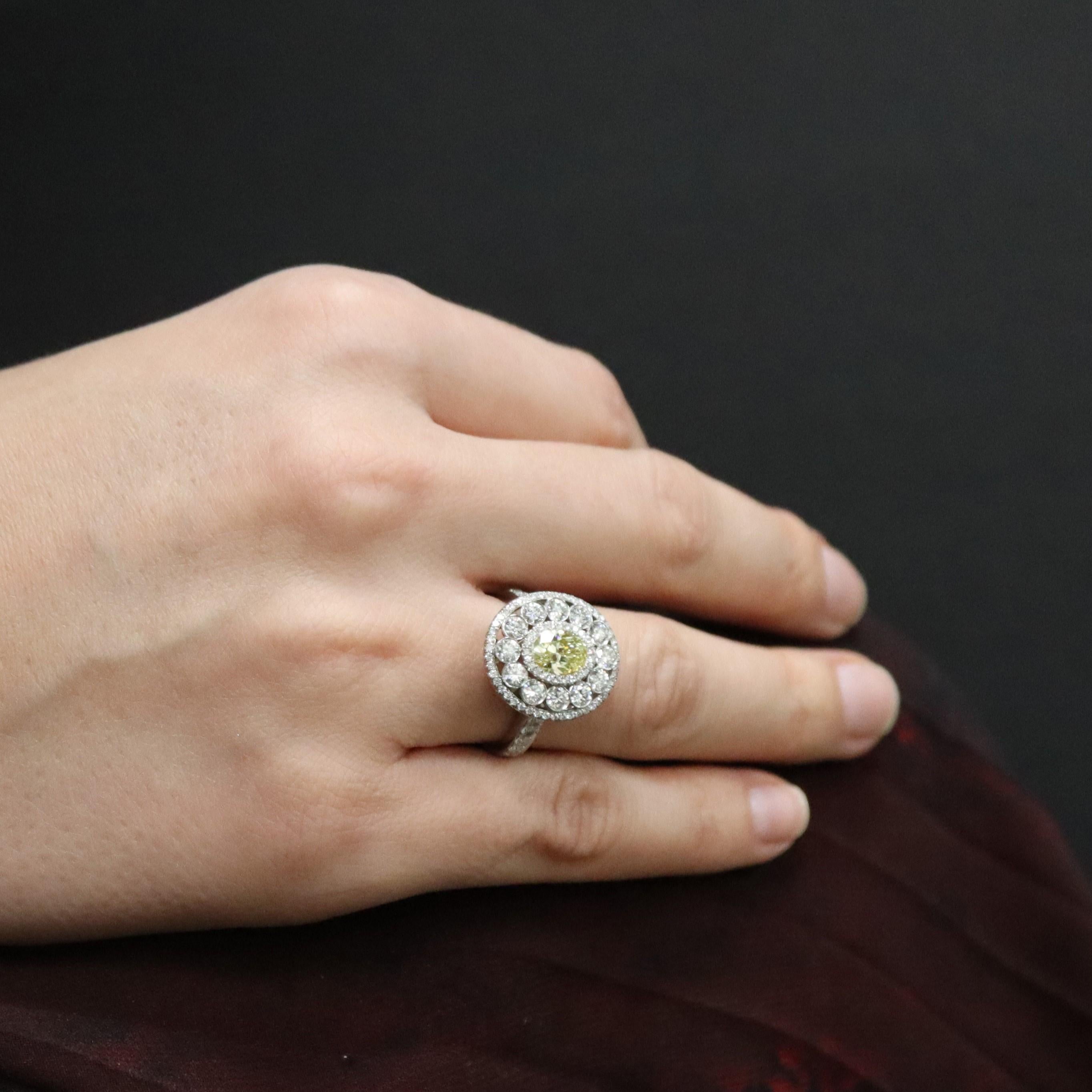 Rachel Koen Fancy Yellow 1.02ct Oval Diamond Engagement Ring Platinum For Sale 2