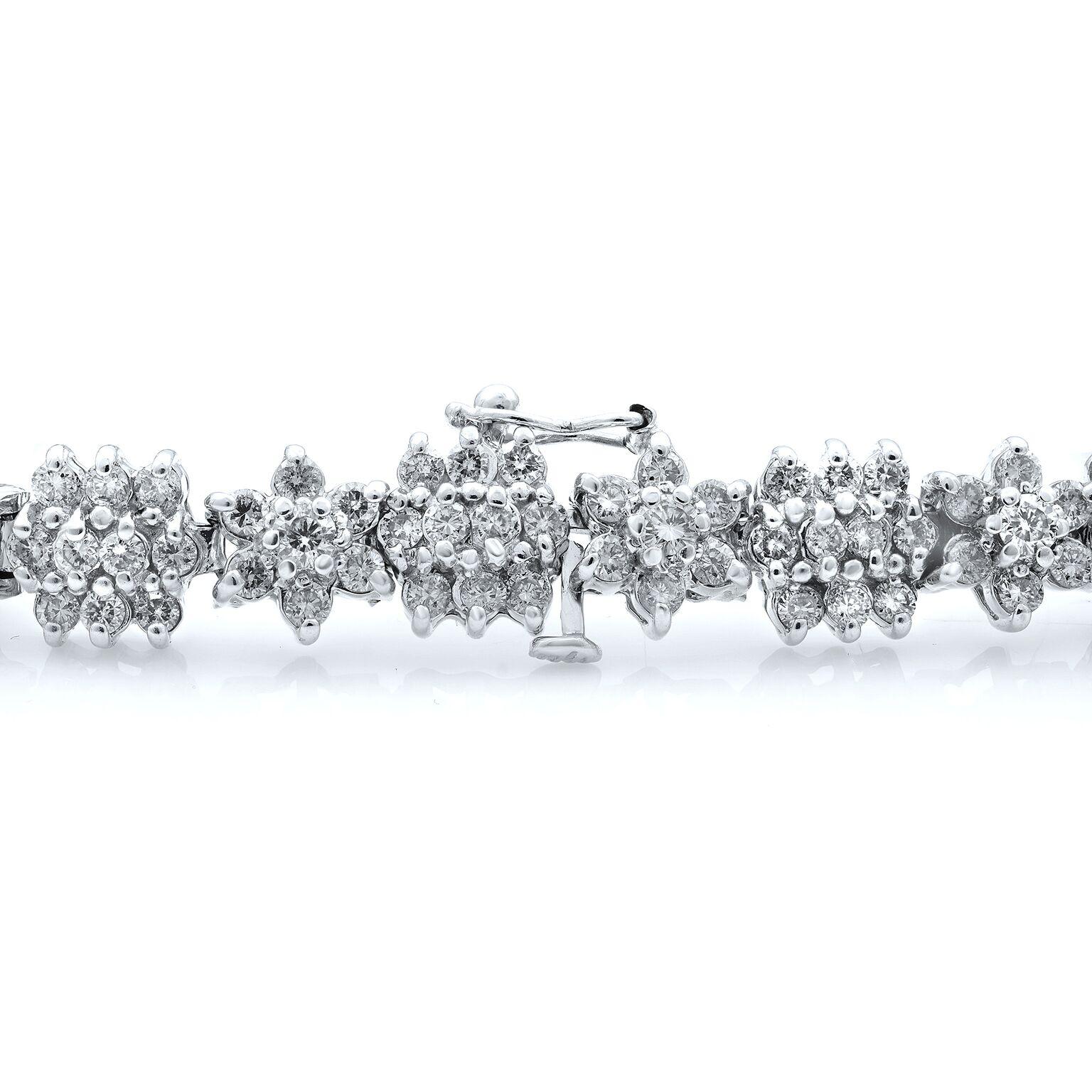 Rachel Koen Floral Diamant-Tennisarmband 14K Gelbgold Rhodiumbeschichtet 6 Gesamtkaratgewicht (Moderne) im Angebot