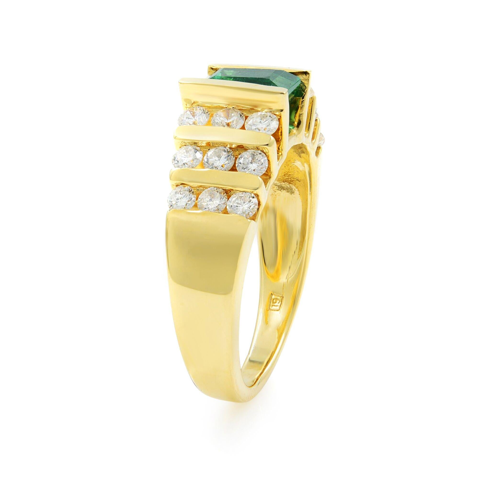 Emerald Cut Rachel Koen Green Emerald and Diamond Ring 18K Yellow Gold 1.00cttw For Sale
