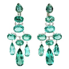 Rachel Koen Boucles d'oreilles pendantes chandelier en or blanc 14 carats et quartz vert 24,82 carats
