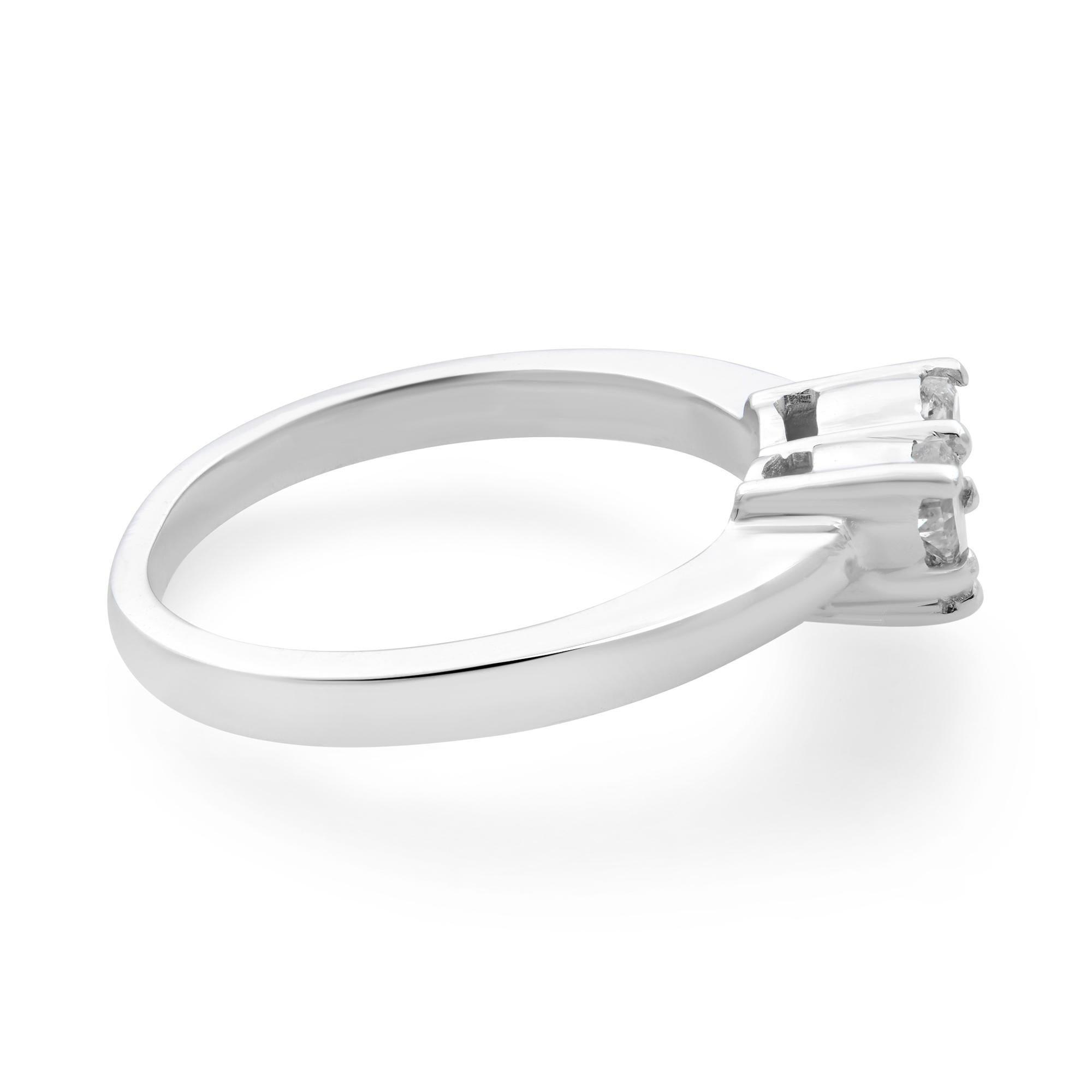 Modern Rachel Koen Heart Shaped Diamond Ladies Ring 14K White Gold 0.50Cttw For Sale