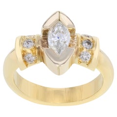 Rachel Koen: 18 Karat Gelbgold Verlobungsring mit Diamant im Marquise-Schliff 1,06 Gesamtkaratgewicht
