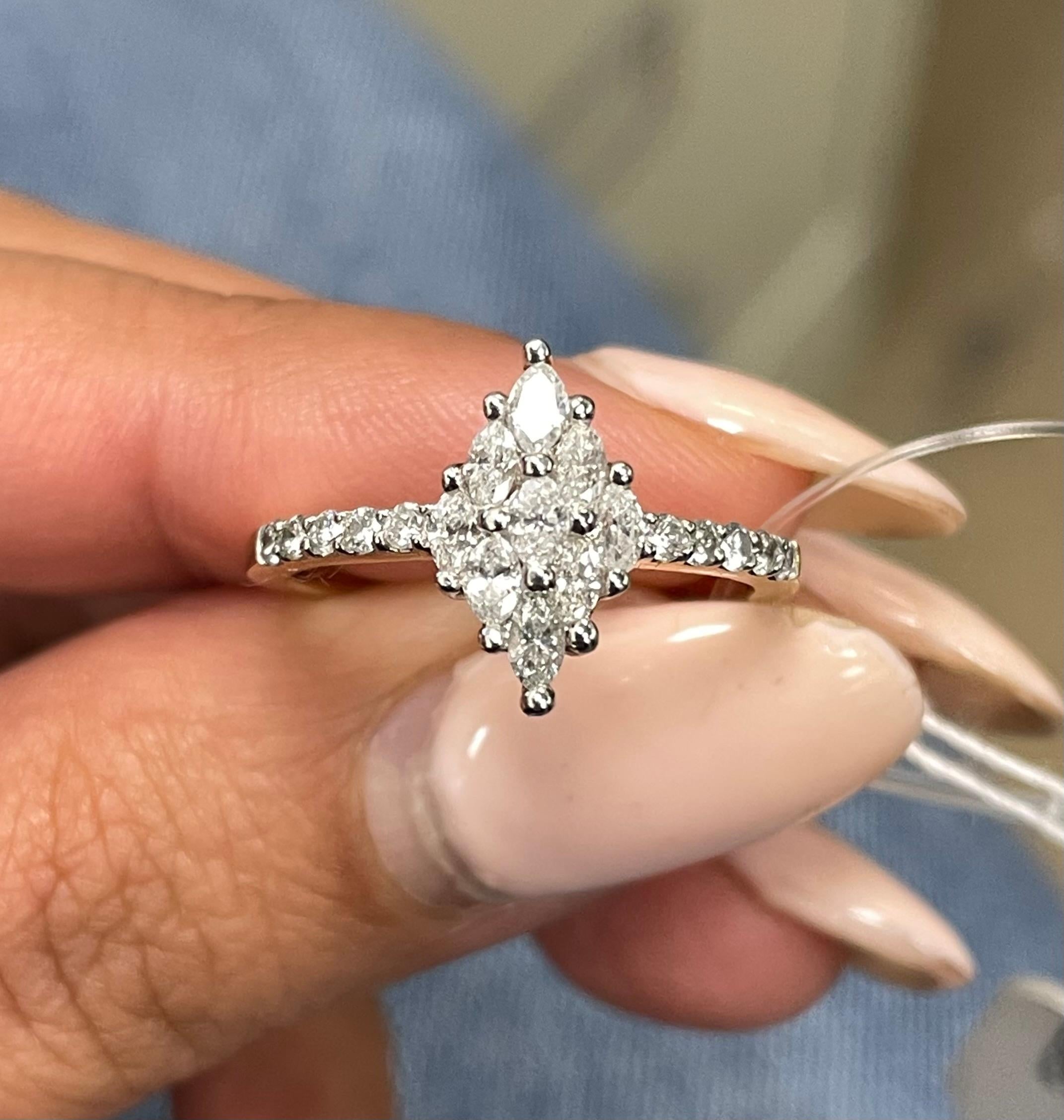Rachel Koen Bague en or jaune 14 carats avec diamants taille ronde marquise de 1,13 carat poids total, taille 7 Pour femmes en vente
