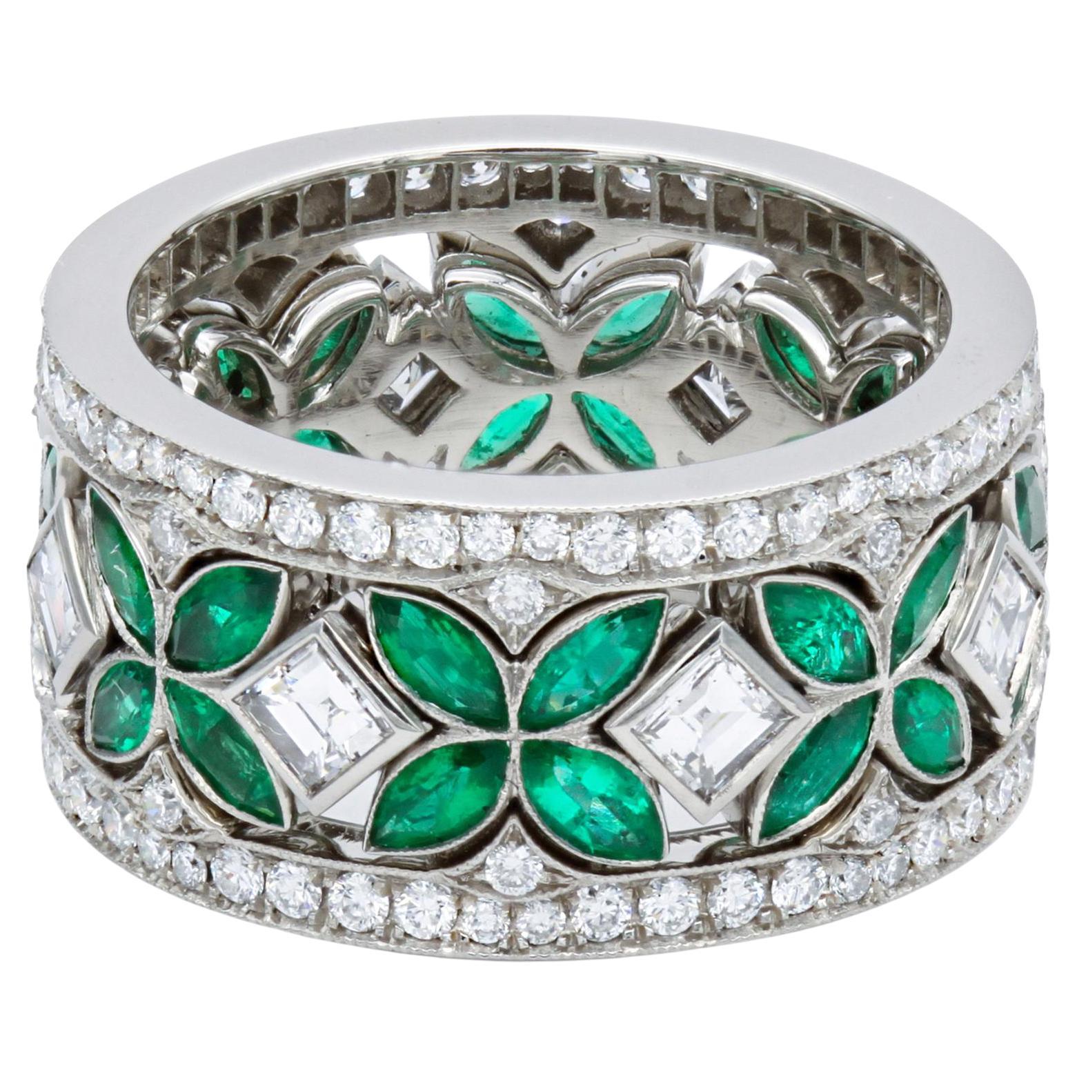 Rachel Koen Natural Green Emerald Diamond Eternity Set of 3 Ring Platinum For Sale