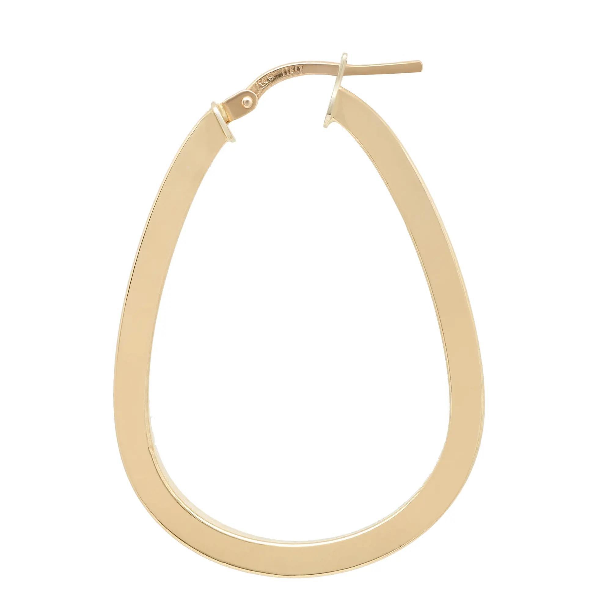 Modern Rachel Koen Oval Hoop Hollow Earrings 14k Yellow Gold For Sale