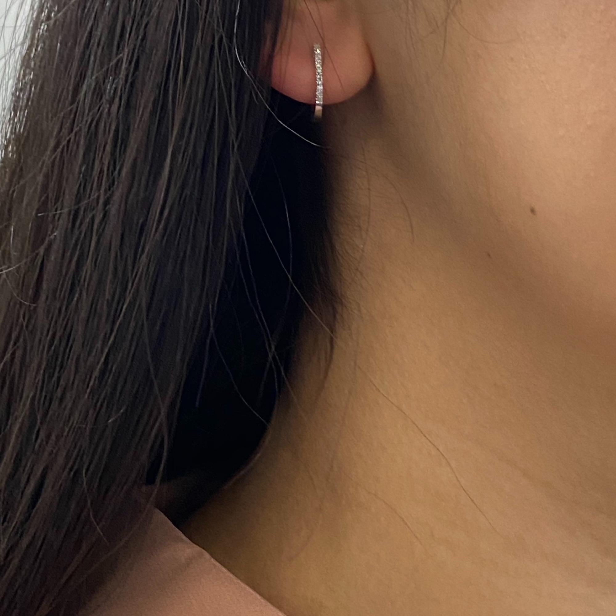 Rachel Koen Pave Diamond Huggie Earring 14K White Gold 0.08cttw In New Condition In New York, NY