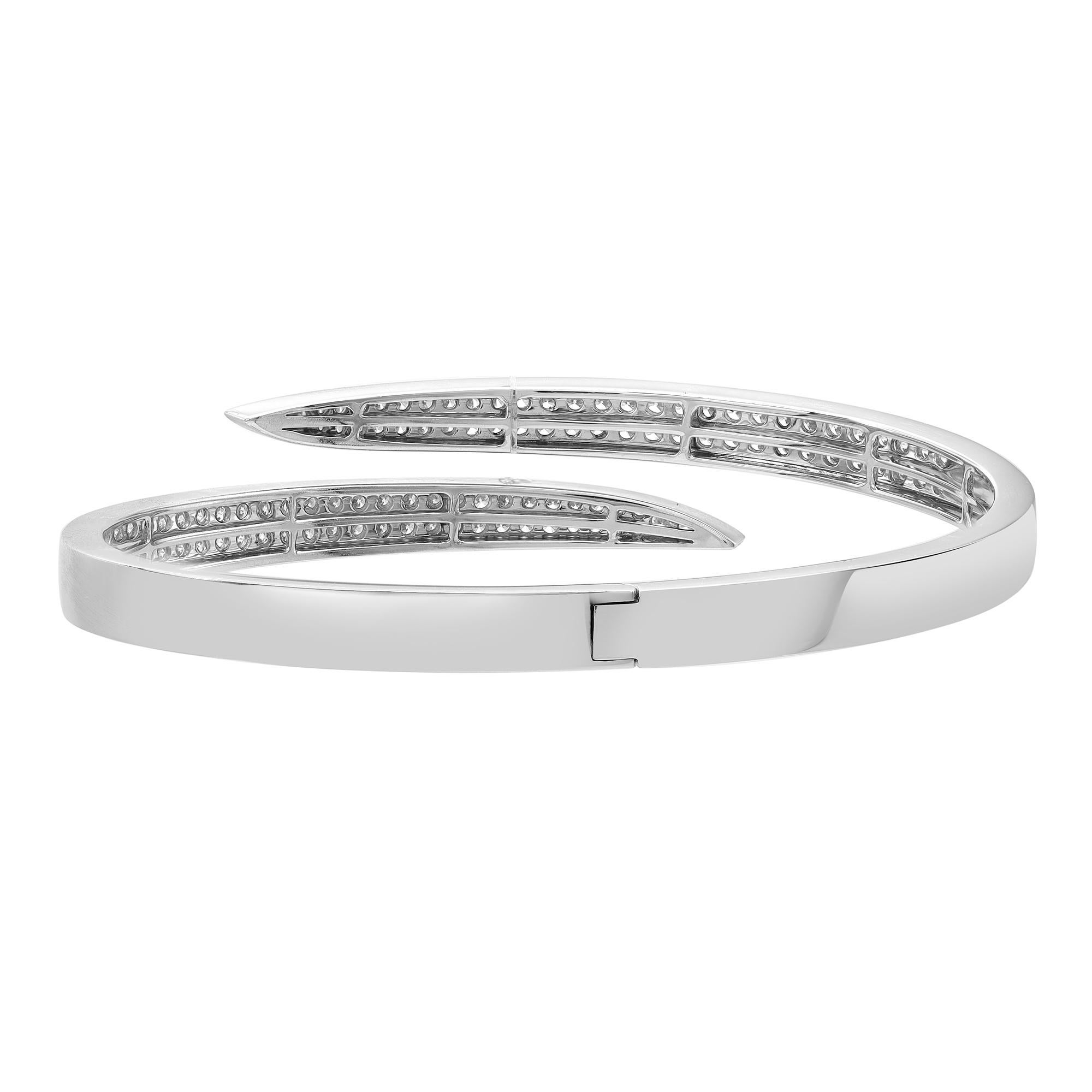 Modern Rachel Koen Pave Set Round Cut Diamond Bangle Bracelet 18K White Gold 2.99cttw For Sale