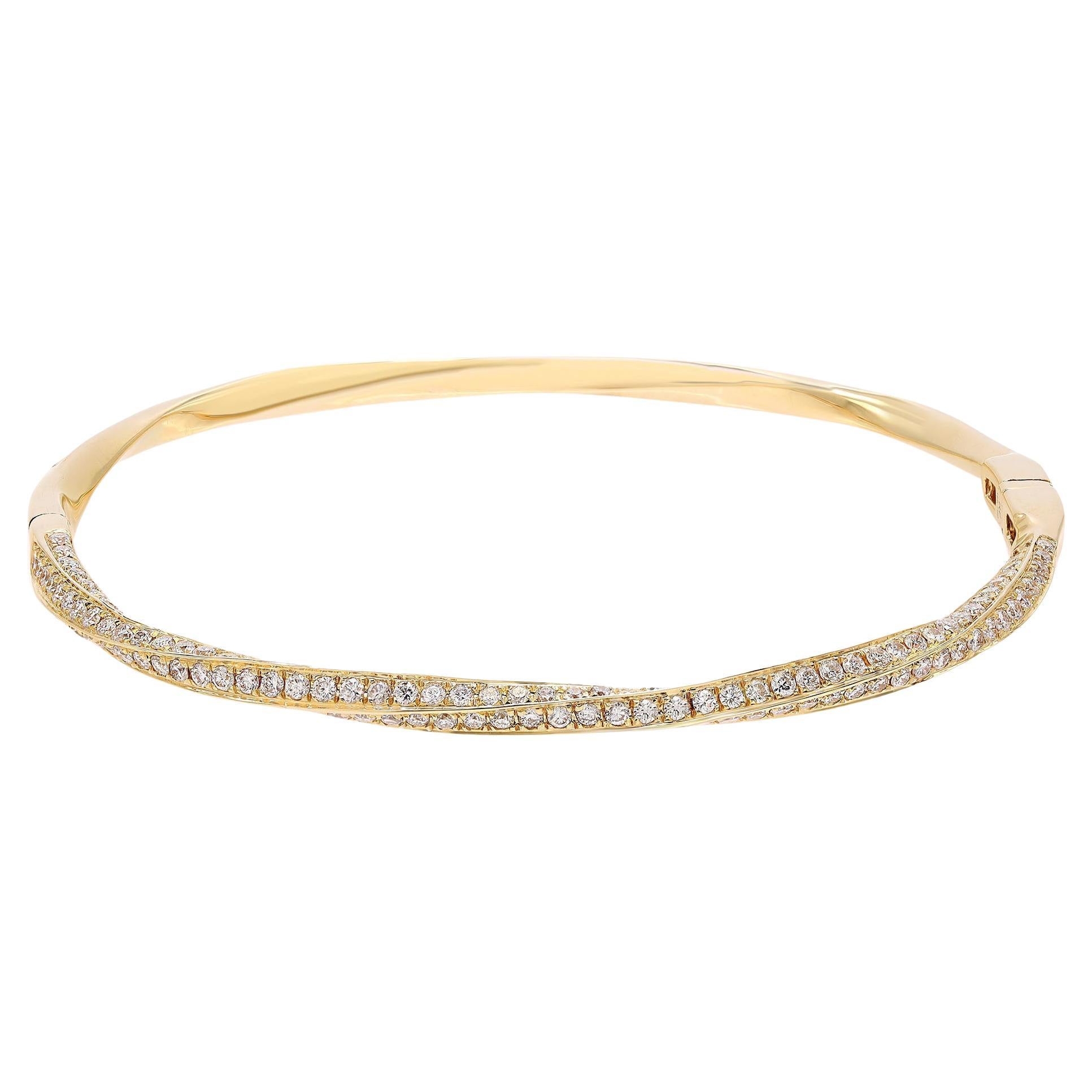 Rachel Koen Pave Set Round Cut Diamond Bangle Bracelet 18k Yellow Gold 2.05Cttw For Sale