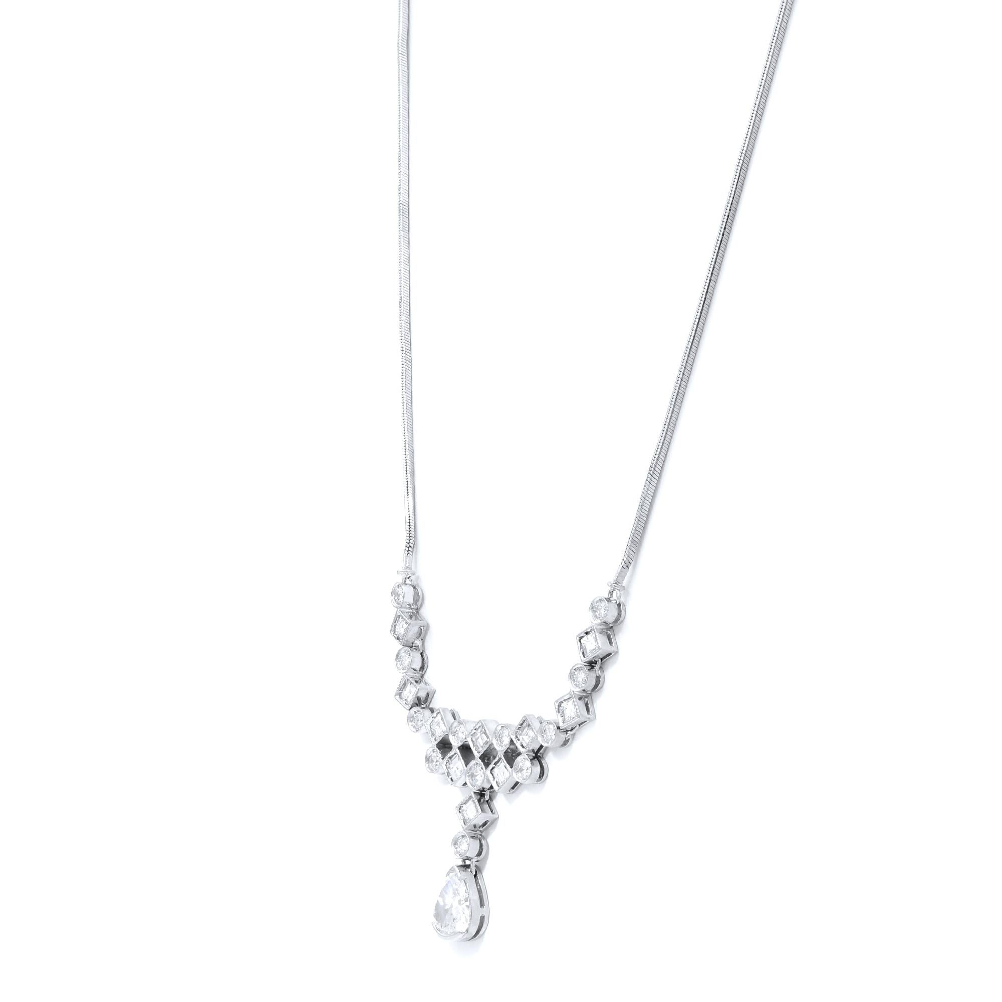 Modern Rachel Koen Pear Round and Carre Shape Diamond Necklace 18K White Gold 2.25Cttw For Sale