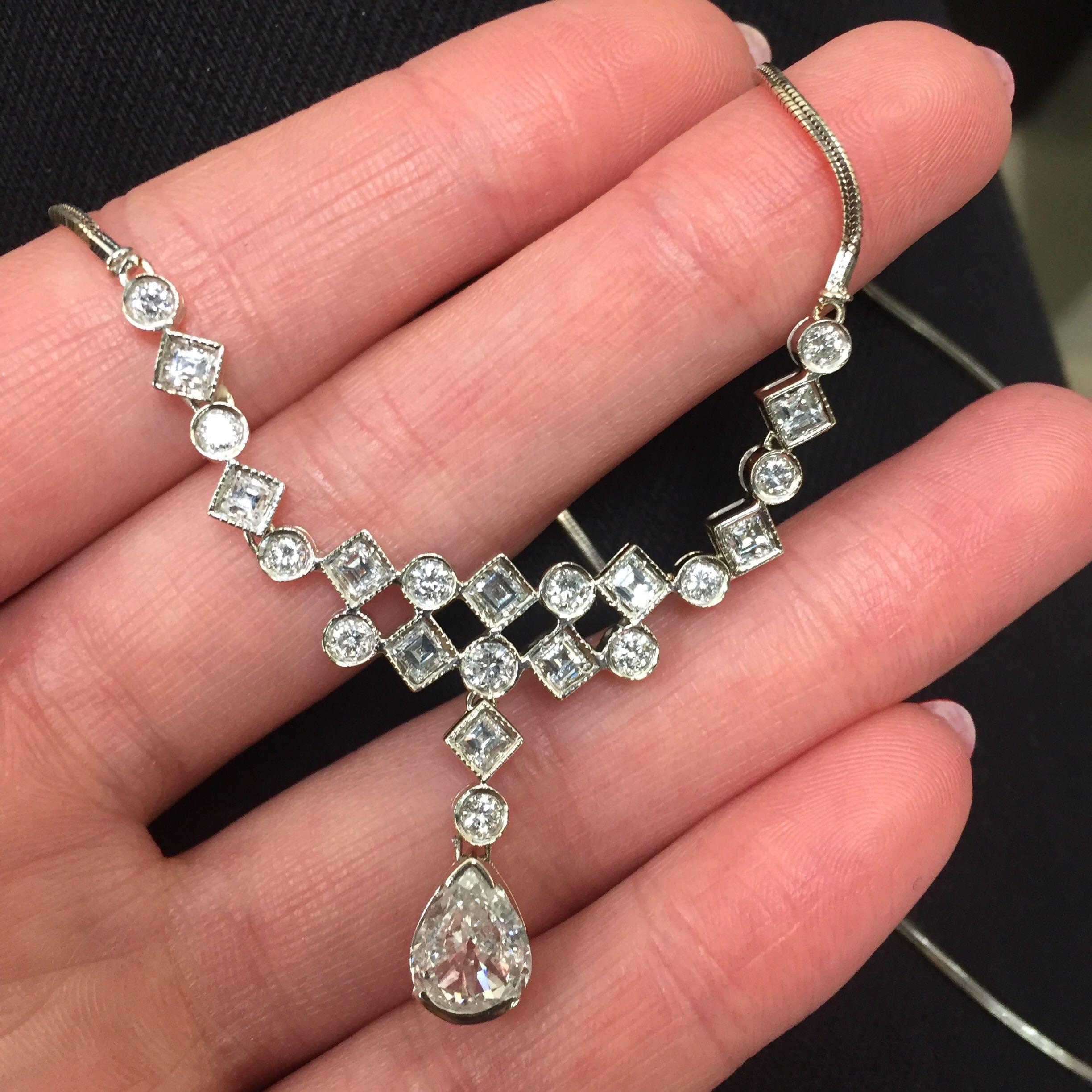 Women's Rachel Koen Pear Round and Carre Shape Diamond Necklace 18K White Gold 2.25Cttw For Sale