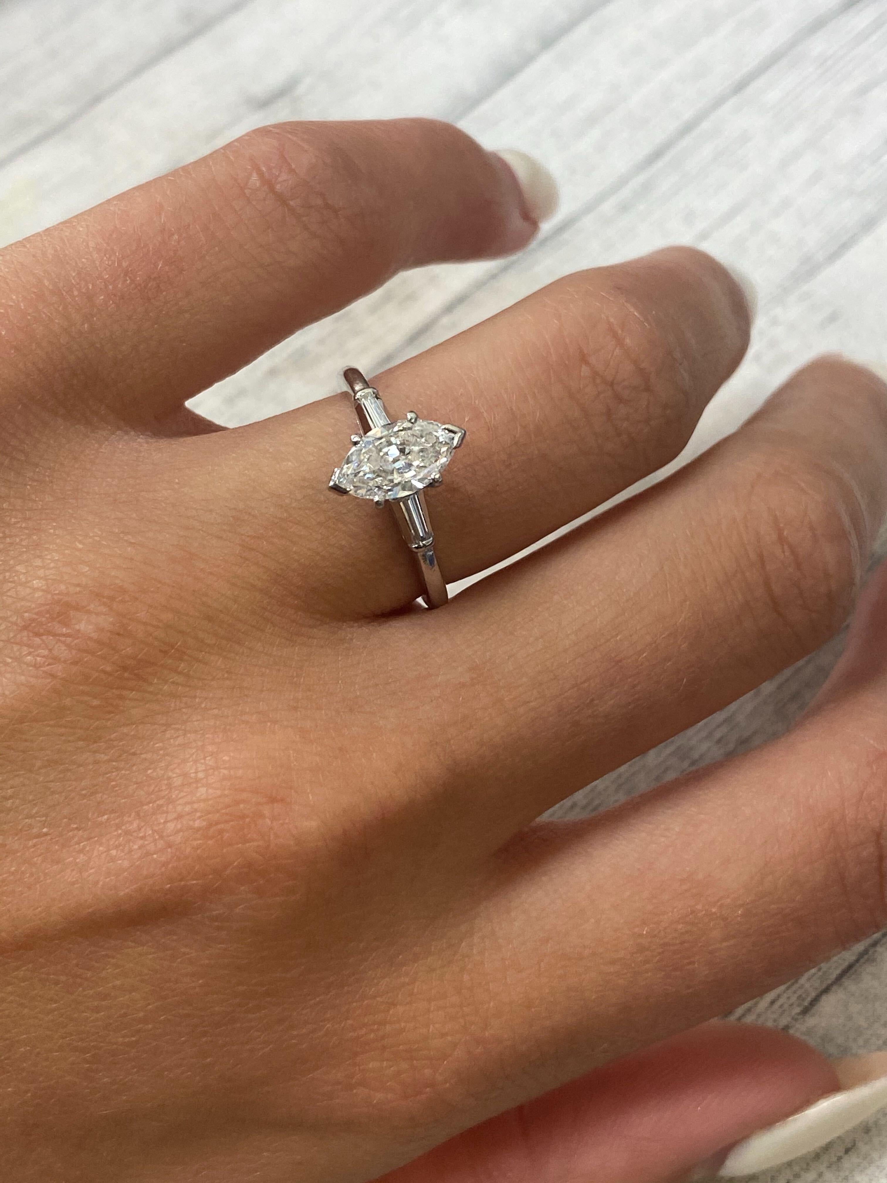 Women's Rachel Koen Platinum Marquise Diamond Engagement Ring 1.00 Carat For Sale