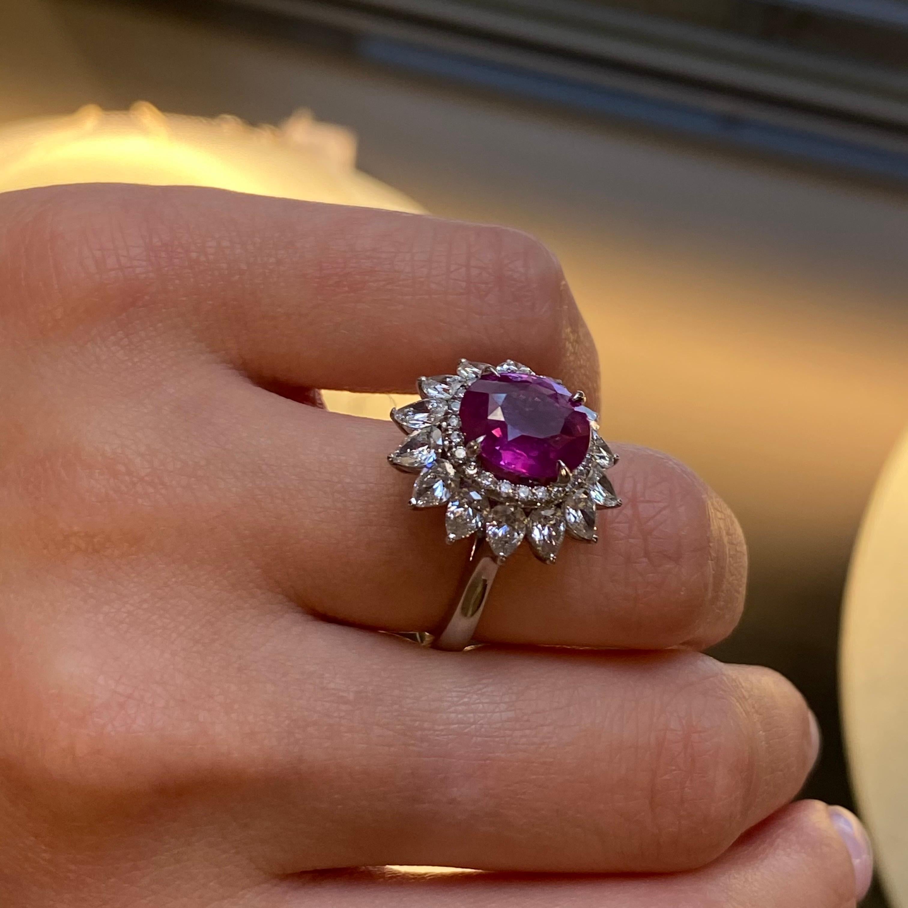 Rachel Koen Platinum Pink 4.47ct Sapphire Diamond Halo Ring In New Condition For Sale In New York, NY
