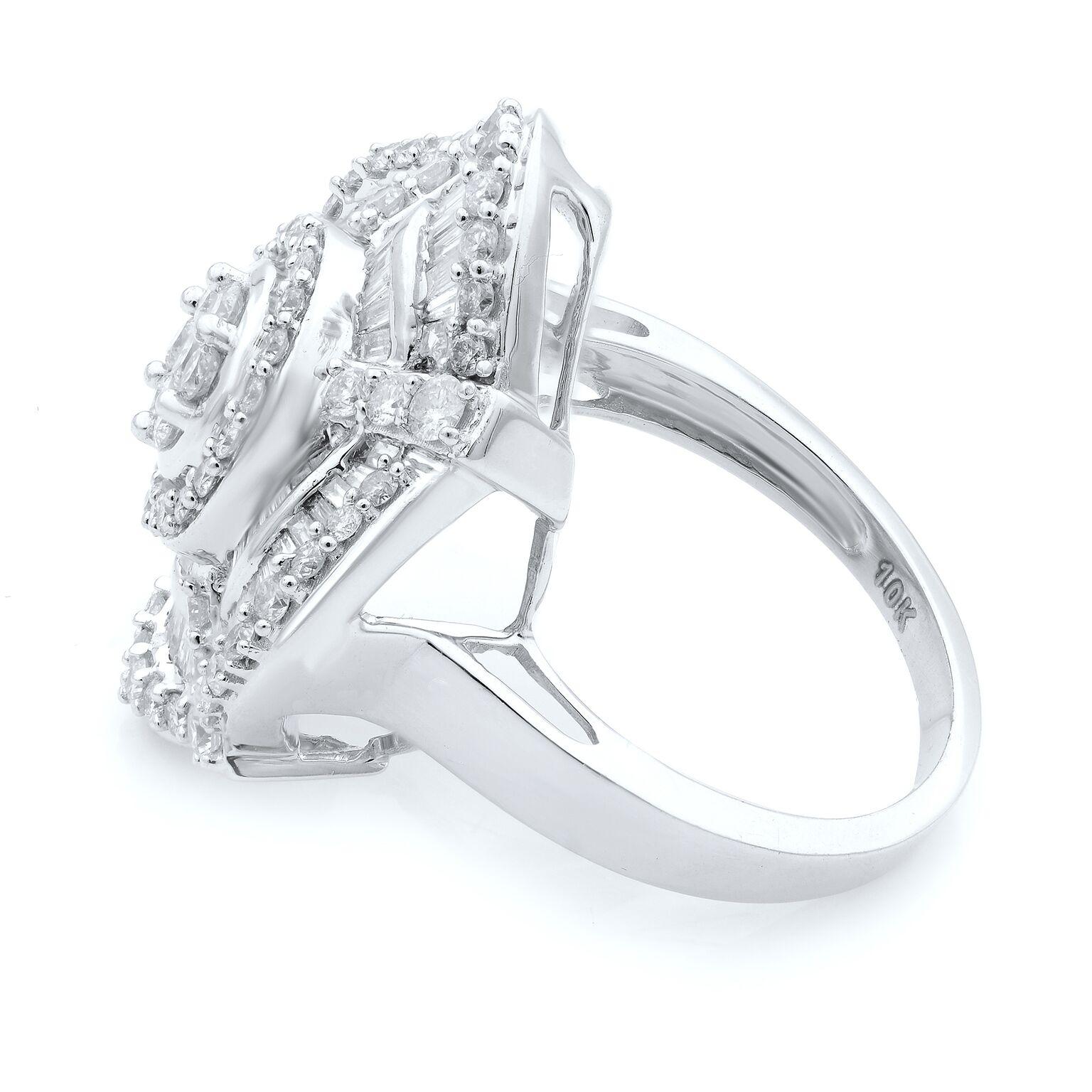 This special diamond cocktail ring which embed pure beauty of unique combination of approximately 1.85 carat of round cut and baguette cut diamonds in G color and SI clarity set in prong setting 10K white gold. Ring measurements: 25x23mm. Ring size: