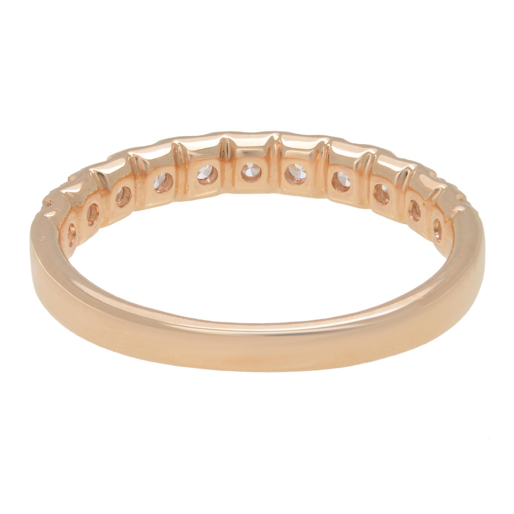 Modern Rachel Koen Round Brilliant Pave Diamond Wedding Band Ring 18K Rose Gold 0.72ct For Sale