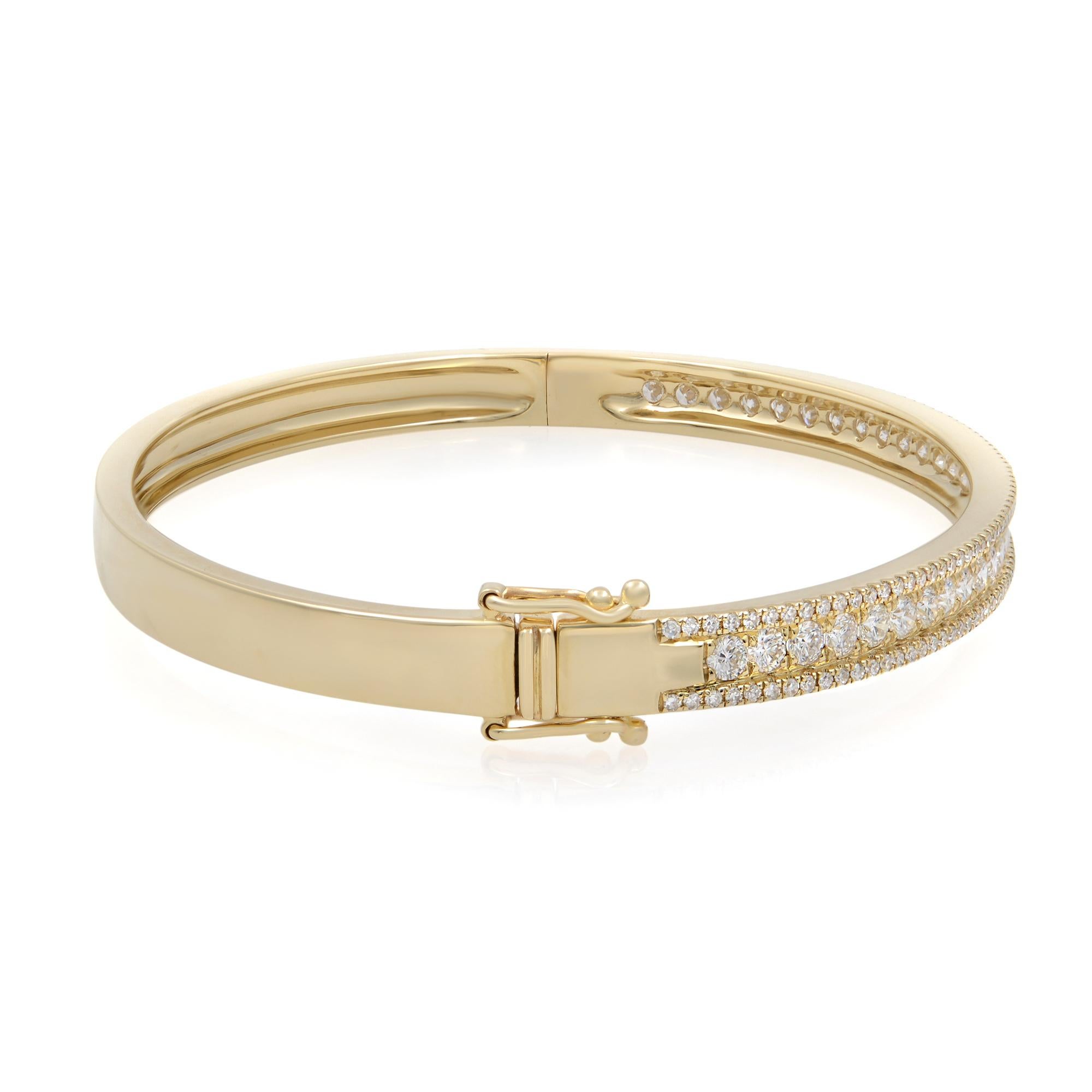 Modern Rachel Koen Round Cut Diamond Bangle Bracelet 14K Yellow Gold 1.70Cttw For Sale