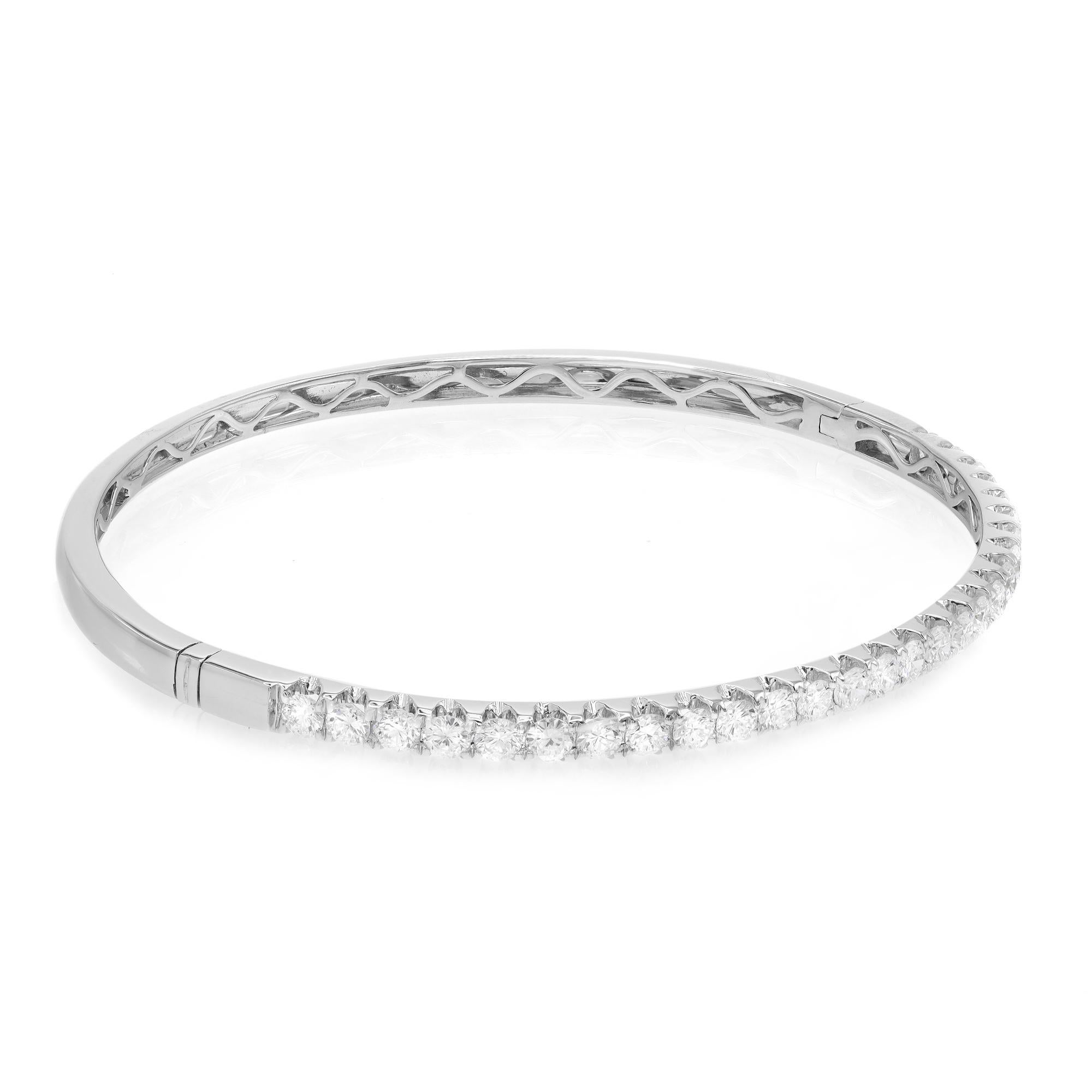 Rachel Koen Round Cut Diamond Bangle Bracelet 18K White Gold 2.00Cttw In New Condition For Sale In New York, NY