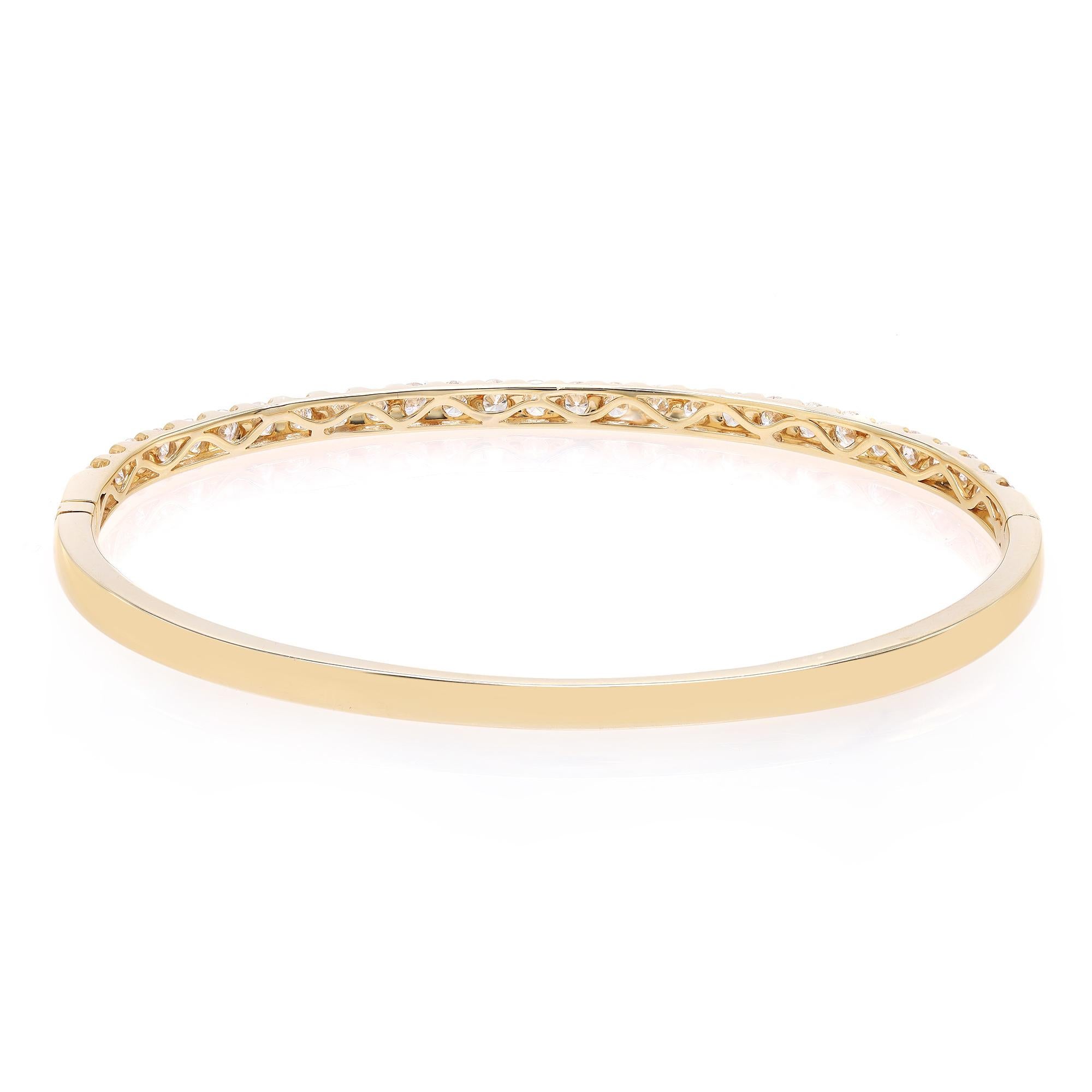 Modern Rachel Koen Round Cut Diamond Bangle Bracelet 18K Yellow Gold 2.00Cttw For Sale