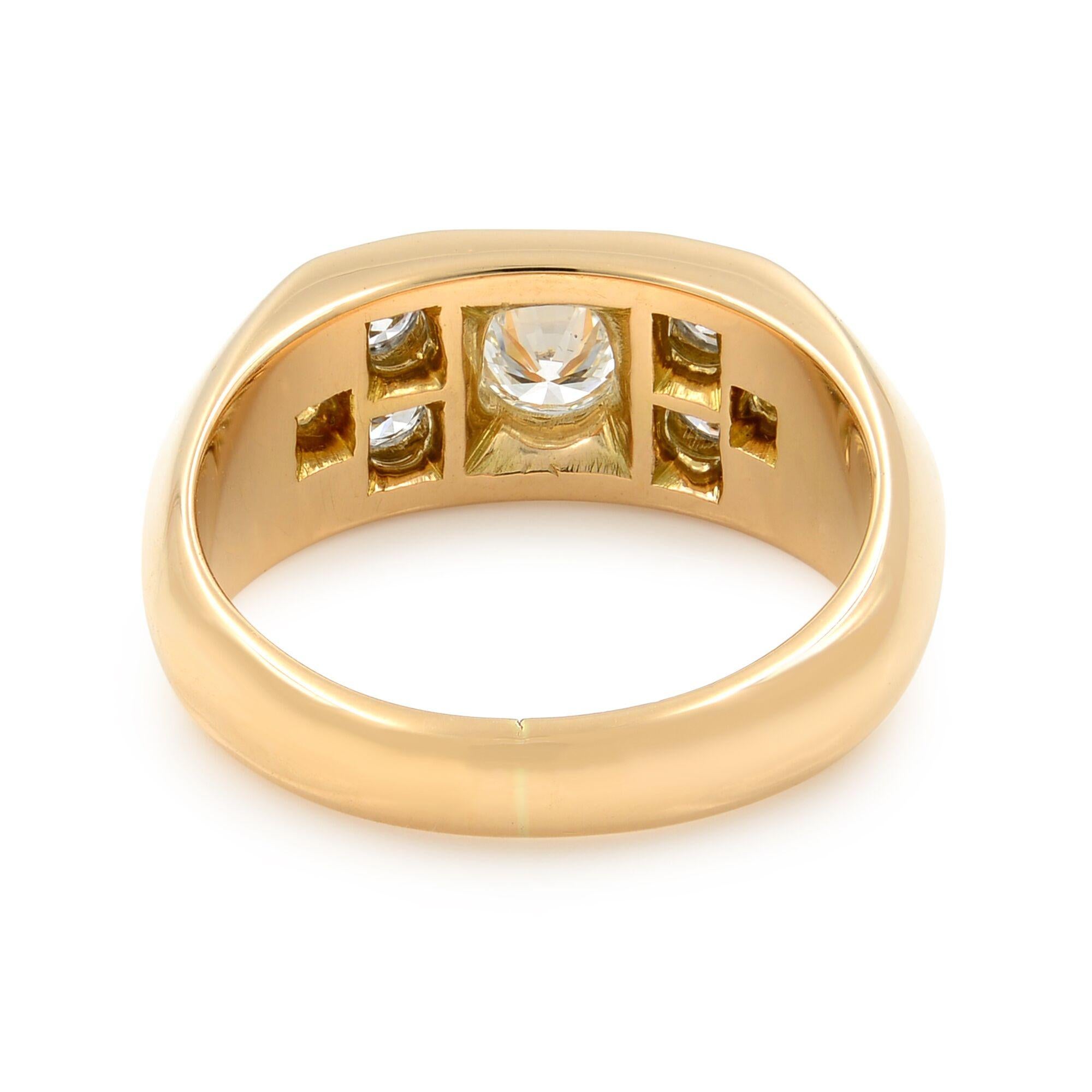 Modern Rachel Koen Round Cut Diamonds Men's Ring 18K Yellow Gold 1.35cttw For Sale