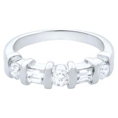 Rachel Koen Bague jonc en or blanc 18 carats avec diamants taille émeraude et rond de 0,50 carat poids total