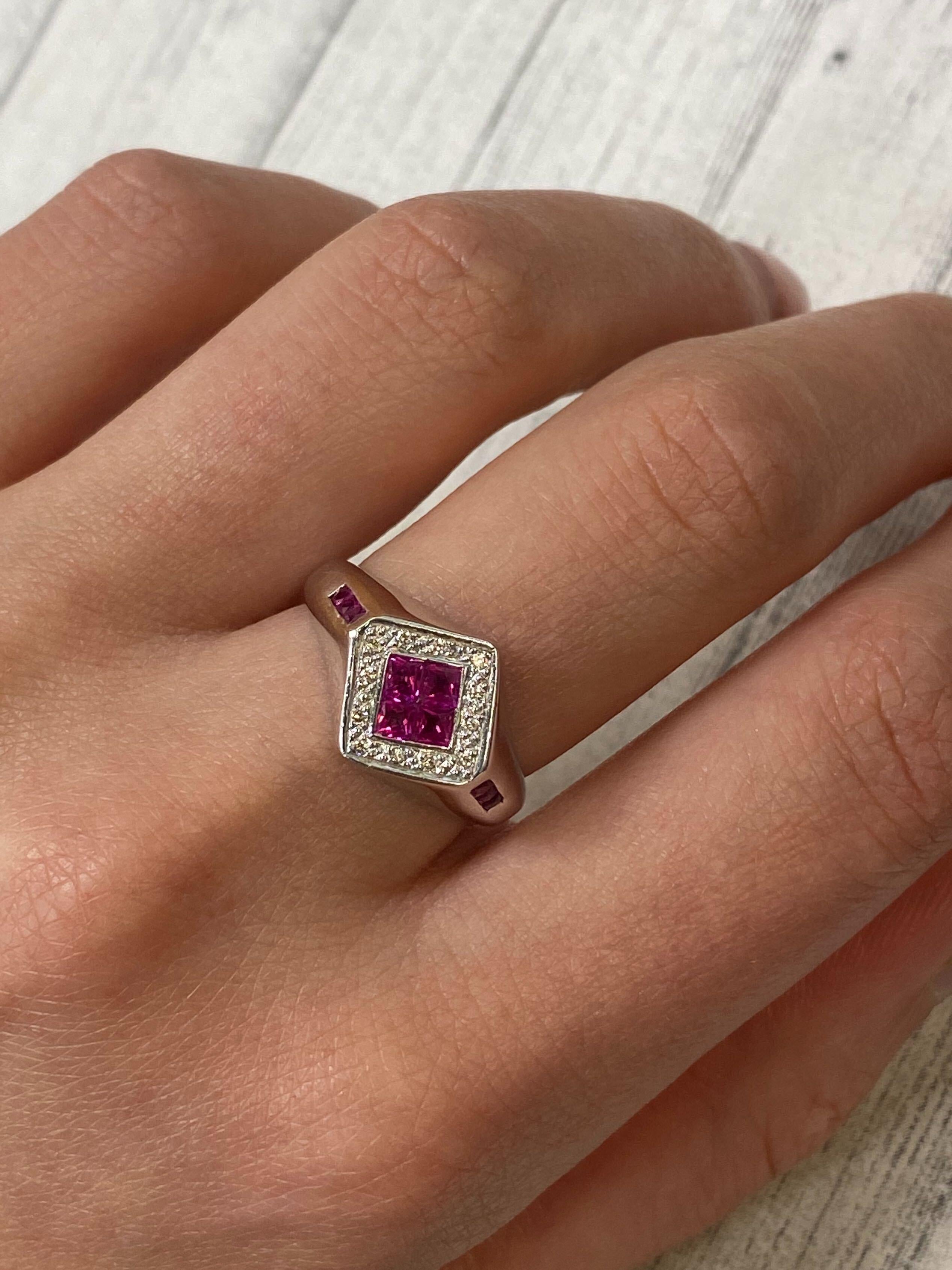 Rachel Koen Ruby with Diamonds Ladies Ring 14K White Gold In New Condition For Sale In New York, NY
