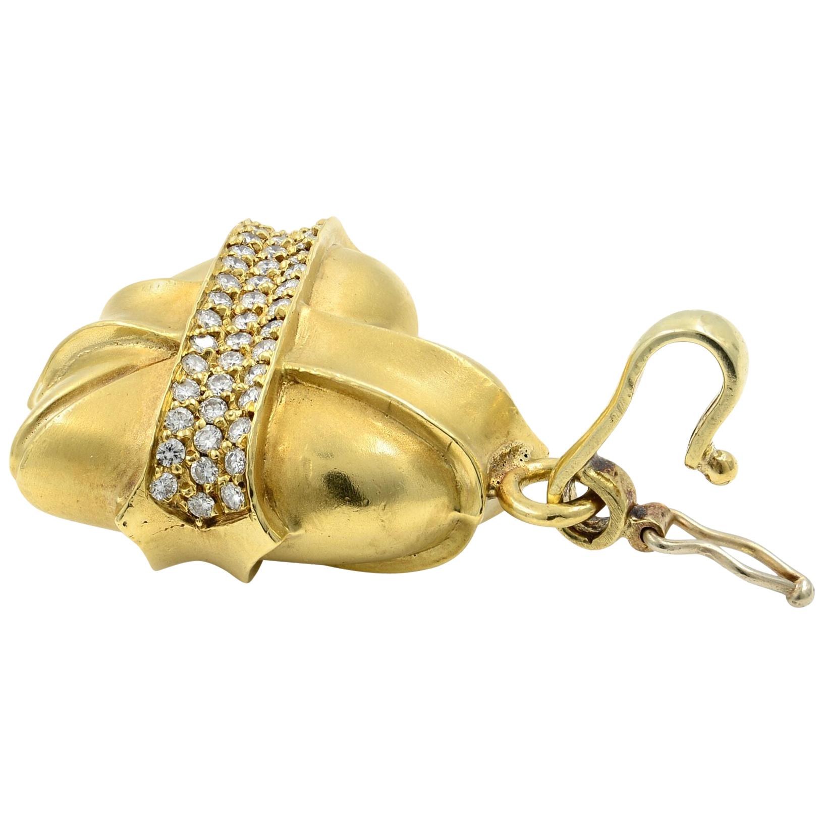 Modern Rachel Koen Solid Heart Diamond Pendant 14K Yellow Gold 1.00Cttw For Sale