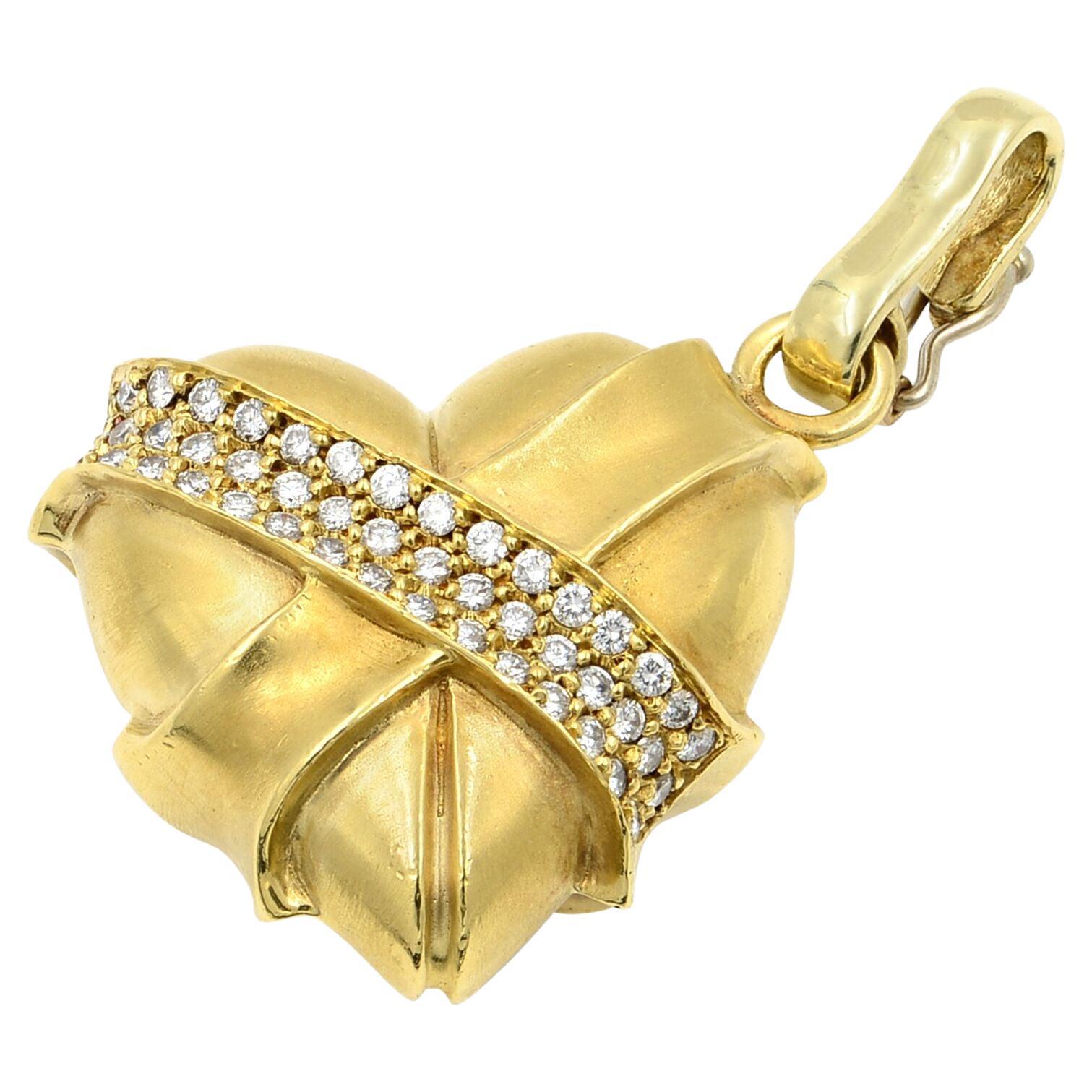 Rachel Koen Solid Heart Diamond Pendant 14K Yellow Gold 1.00Cttw For Sale