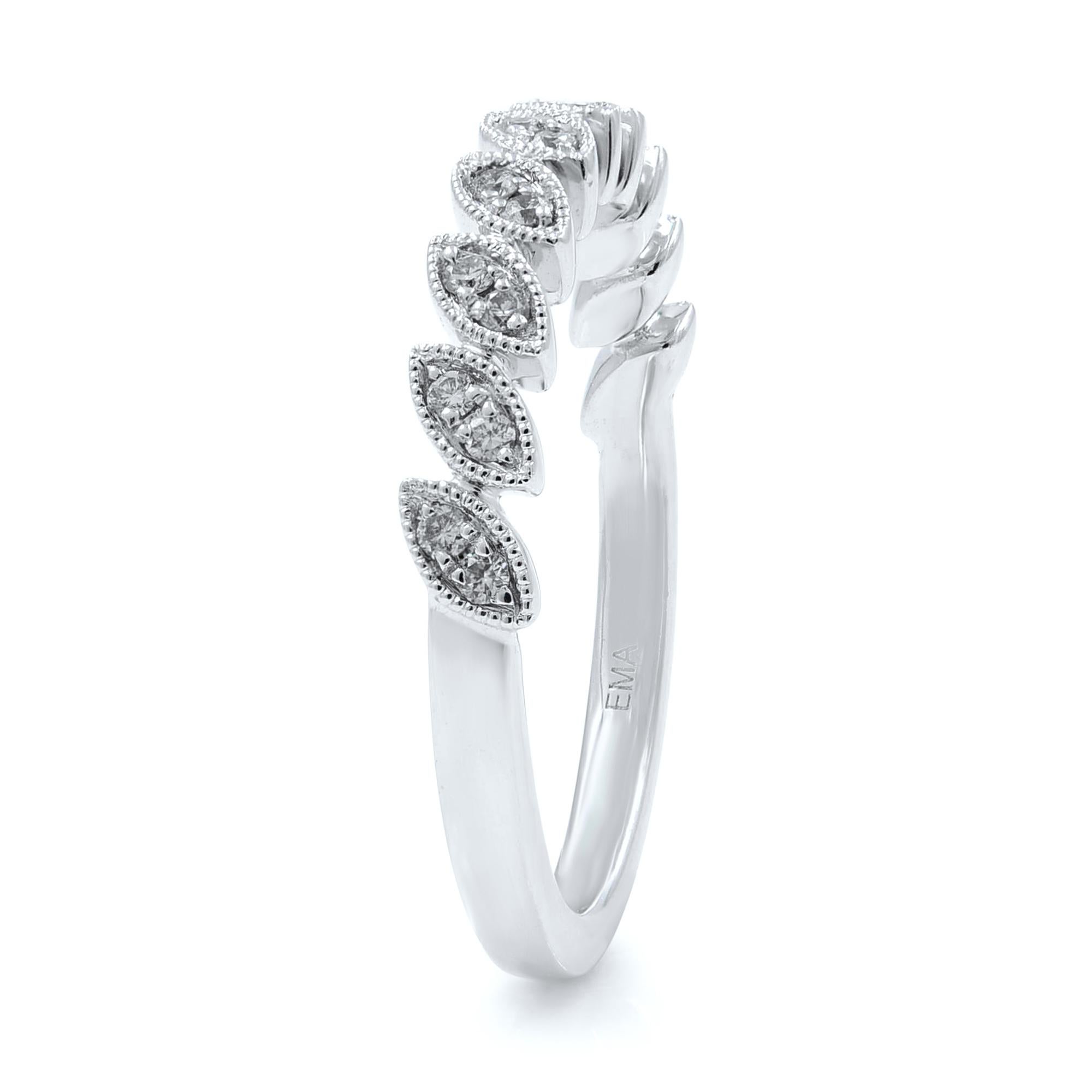 This contemporary wedding band from our Rachel Koen Bridal Collection could be a great option to celebrate the day you exchange vows with the love of your life. This wedding band appeals to both the contemporary and classic. The 14k white gold has