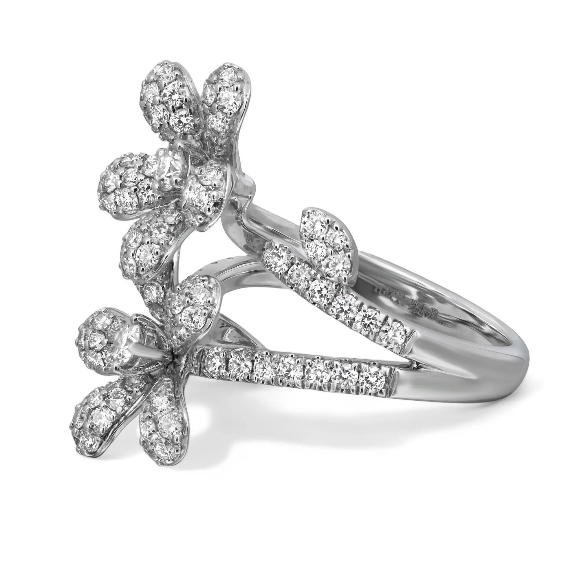 Moderne Rachel Koen Bague cocktail deux fleurs en or blanc 18 carats 1,60 ct. pt. Taille 6 en vente