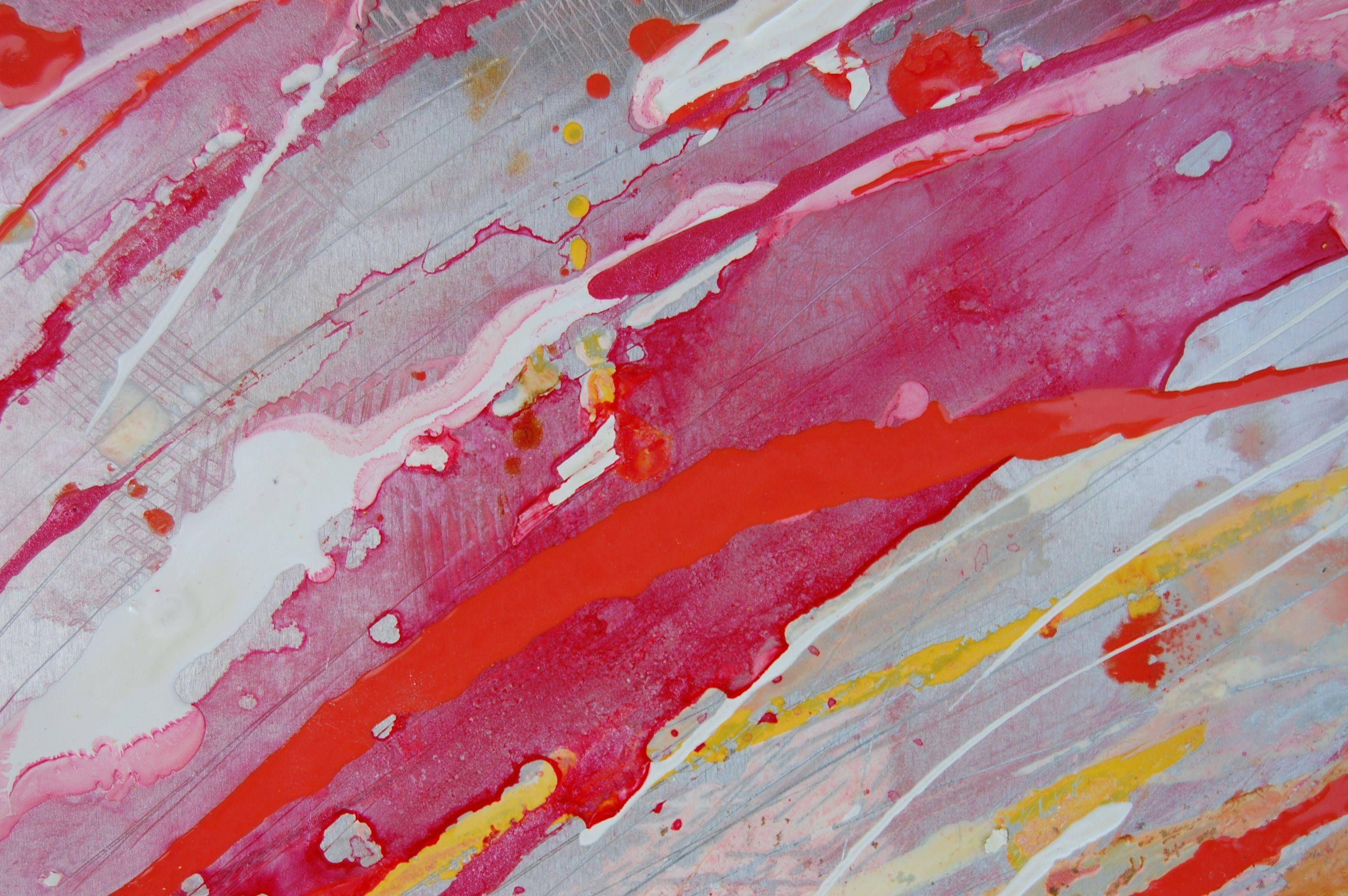 Tangerine Dawn, Gemälde, Acryl auf Metall – Painting von Rachel McCullock